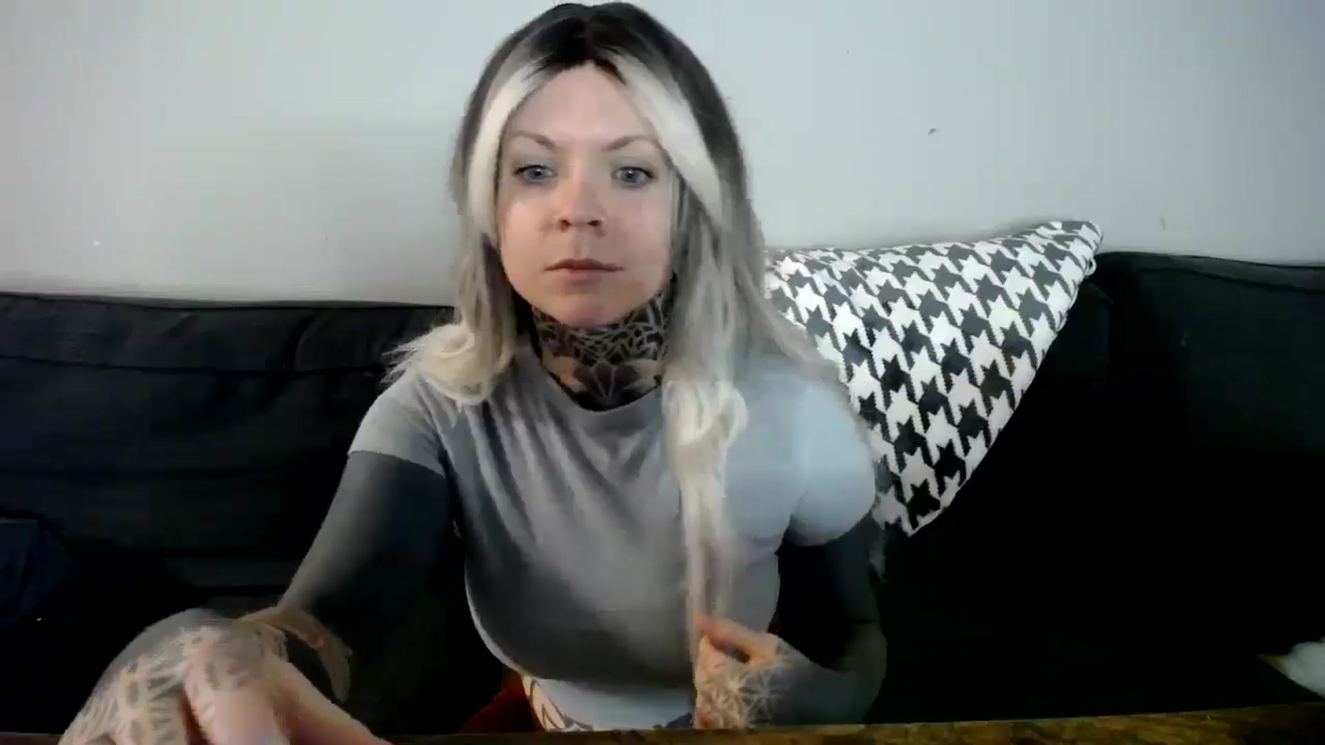 Gallery image thumbnail from ViVerdure's myfreecams stream on, 01/12/2025, 16:32 image 2 of 20