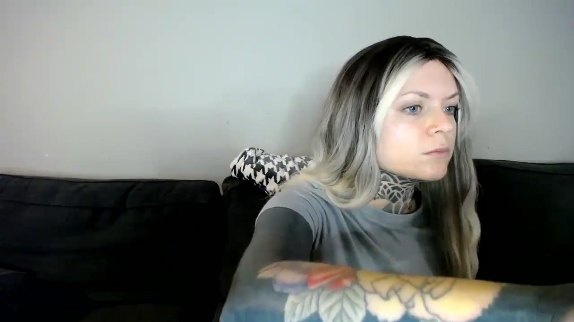 Gallery image thumbnail from ViVerdure's myfreecams stream on, 01/12/2025, 16:32 image 12 of 20