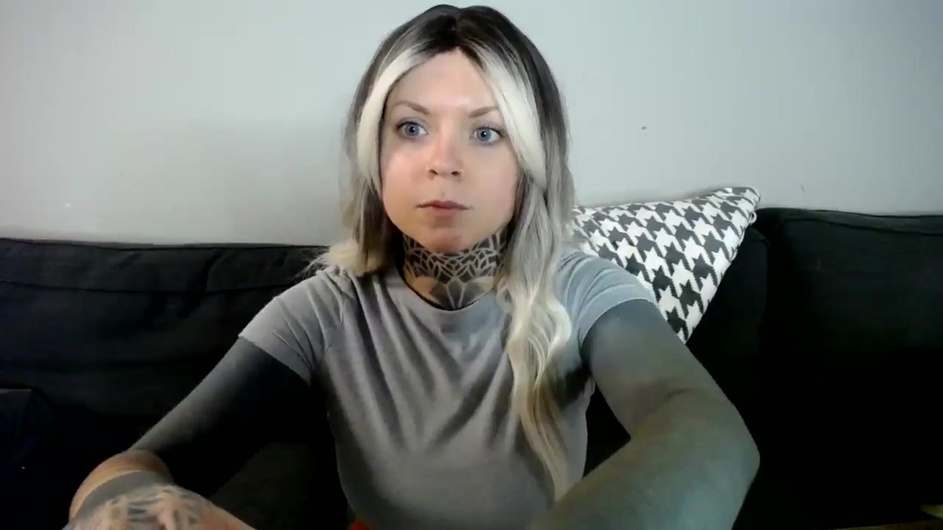 Gallery image thumbnail from ViVerdure's myfreecams stream on, 01/12/2025, 16:32 image 5 of 20