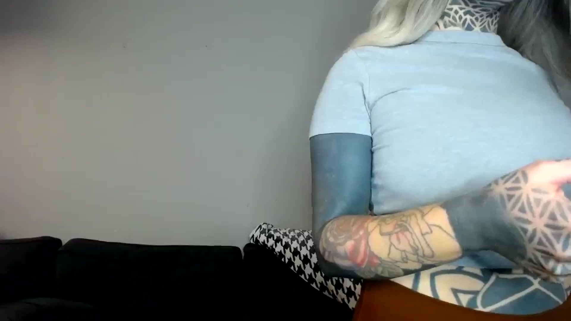 Gallery image thumbnail from ViVerdure's myfreecams stream on, 01/12/2025, 16:32 image 13 of 20