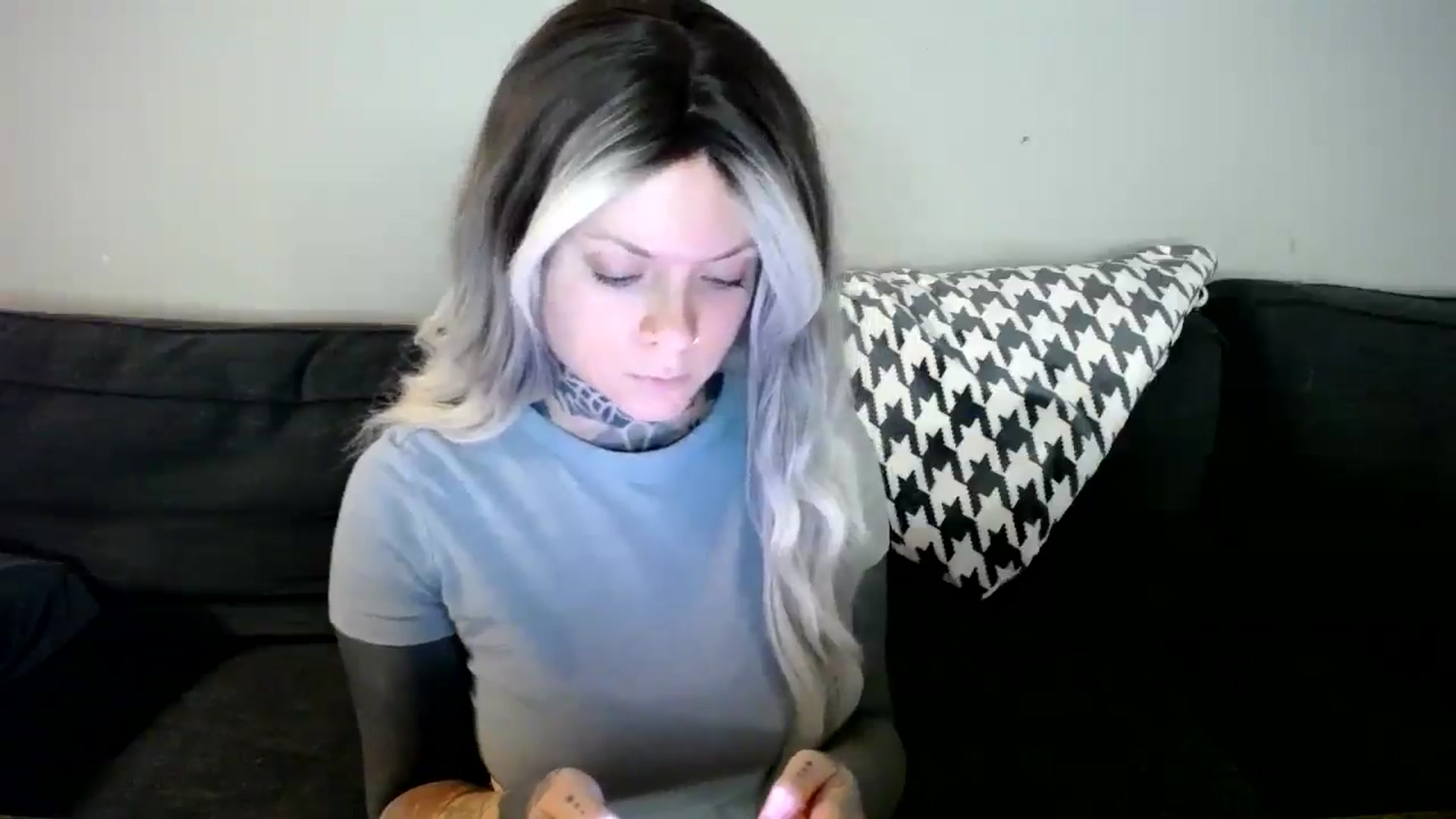 Gallery image thumbnail from ViVerdure's myfreecams stream on, 01/12/2025, 16:32 image 15 of 20