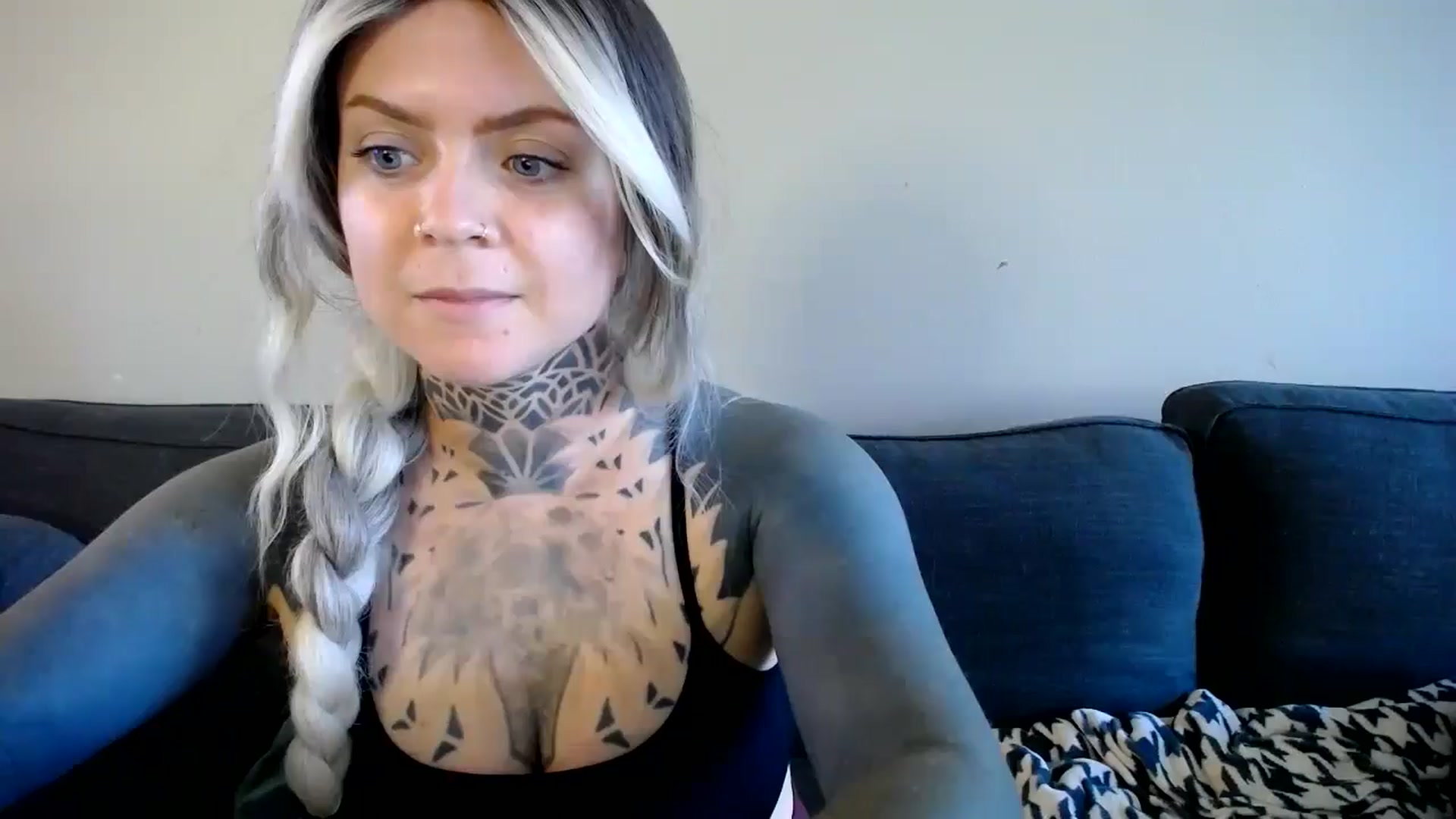 Gallery image thumbnail from ViVerdure's myfreecams stream on, 06/29/2025, 19:03 image 14 of 20