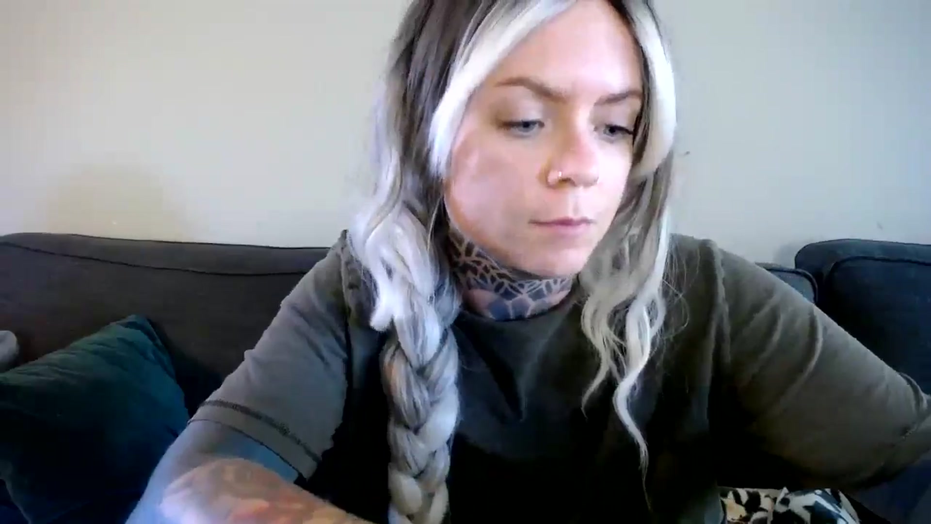 Gallery image thumbnail from ViVerdure's myfreecams stream on, 07/06/2025, 23:37 image 8 of 20