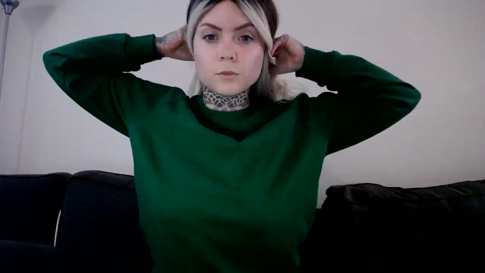 Gallery image thumbnail from ViVerdure's myfreecams stream on, 10/27/2025, 24:35 image 3 of 20