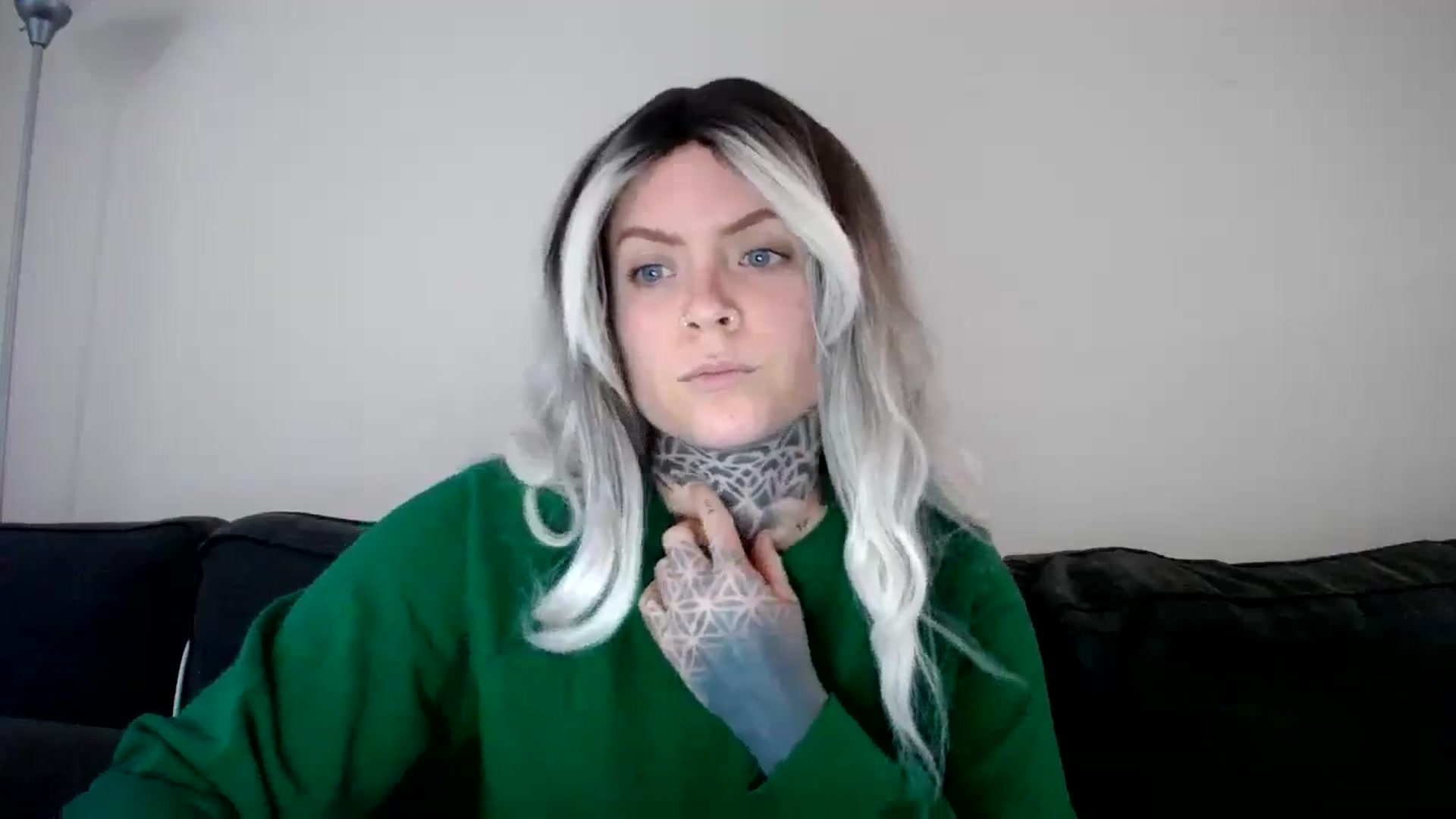 Gallery image thumbnail from ViVerdure's myfreecams stream on, 10/27/2025, 24:35 image 19 of 20