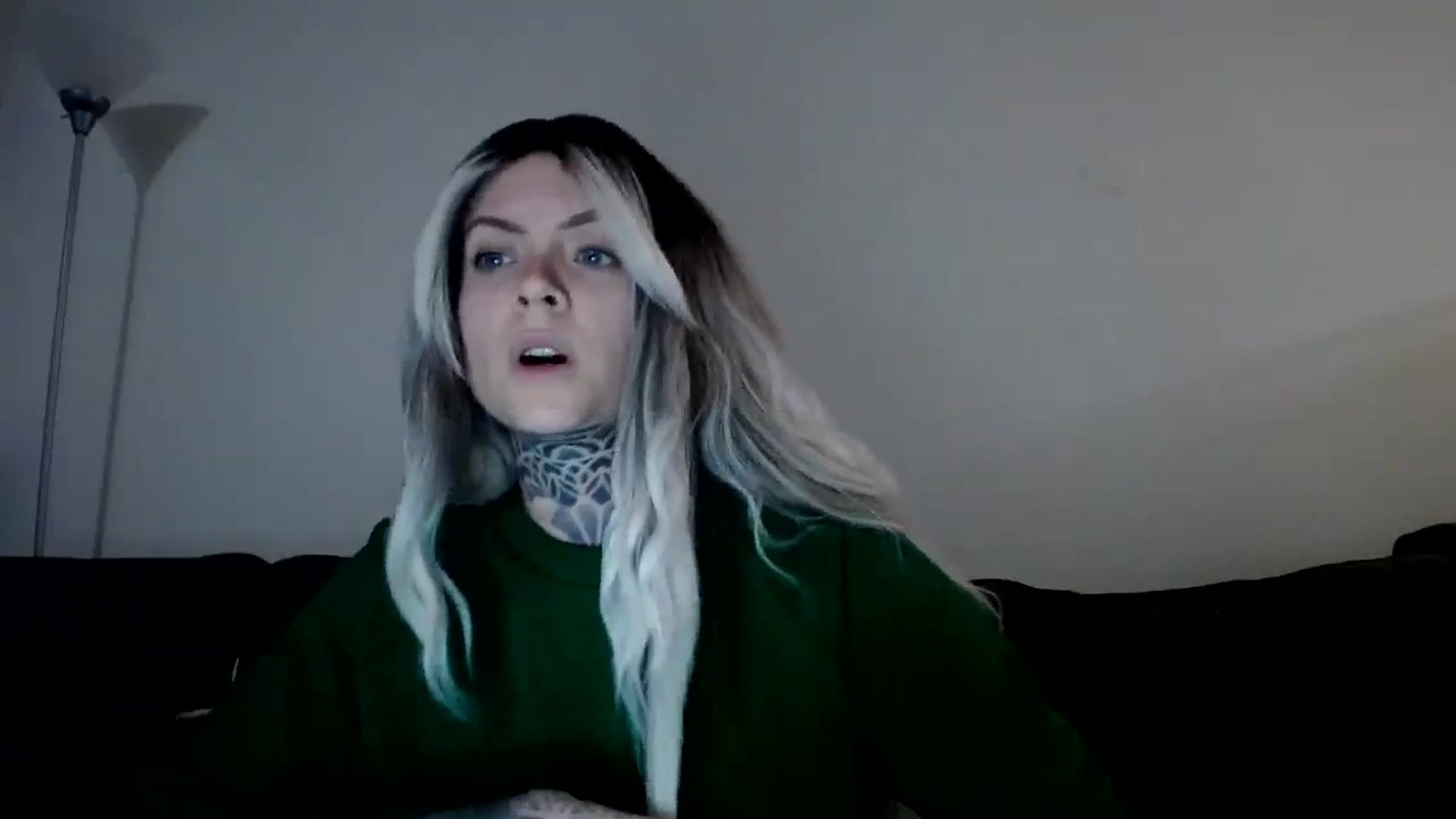 Gallery image thumbnail from ViVerdure's myfreecams stream on, 10/27/2025, 02:17 image 17 of 20