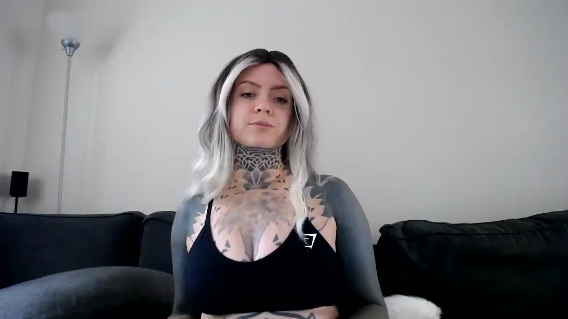 Gallery image thumbnail from ViVerdure's myfreecams stream on, 10/27/2025, 18:46 image 8 of 20