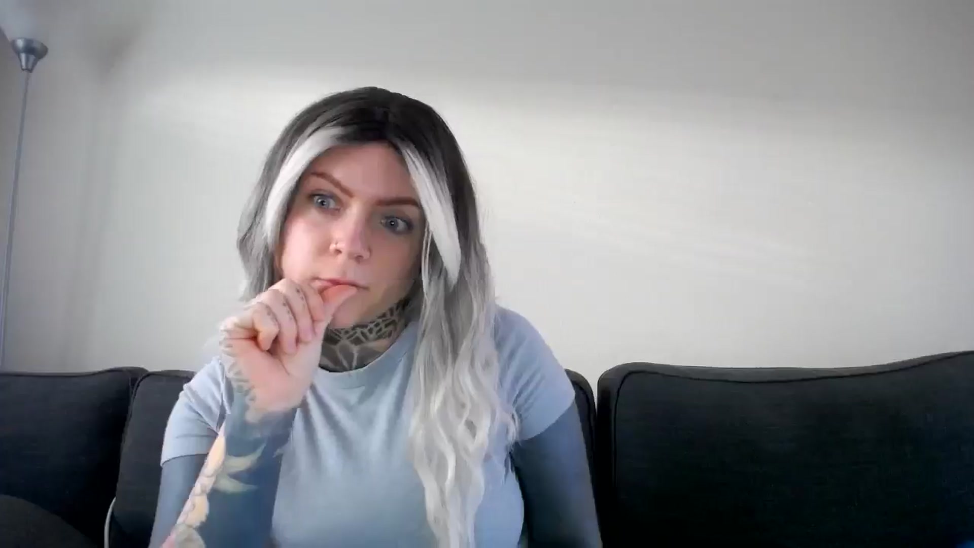 Gallery image thumbnail from ViVerdure's myfreecams stream on, 11/24/2025, 18:02 image 6 of 20