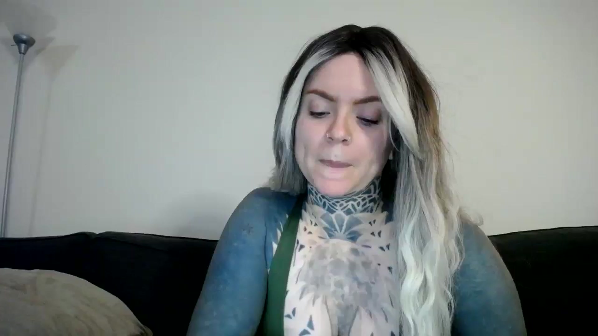 Gallery image thumbnail from ViVerdure's myfreecams stream on, 12/29/2025, 02:16 image 12 of 20