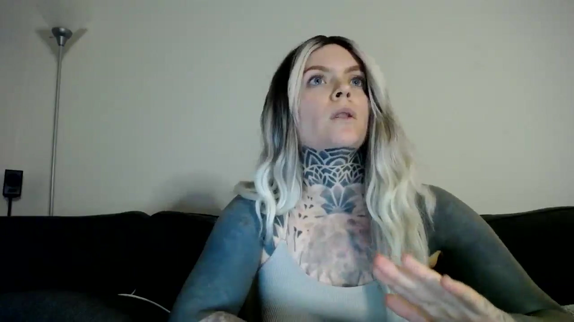 Gallery image thumbnail from ViVerdure's myfreecams stream on, 01/26/2026, 03:03 image 17 of 20