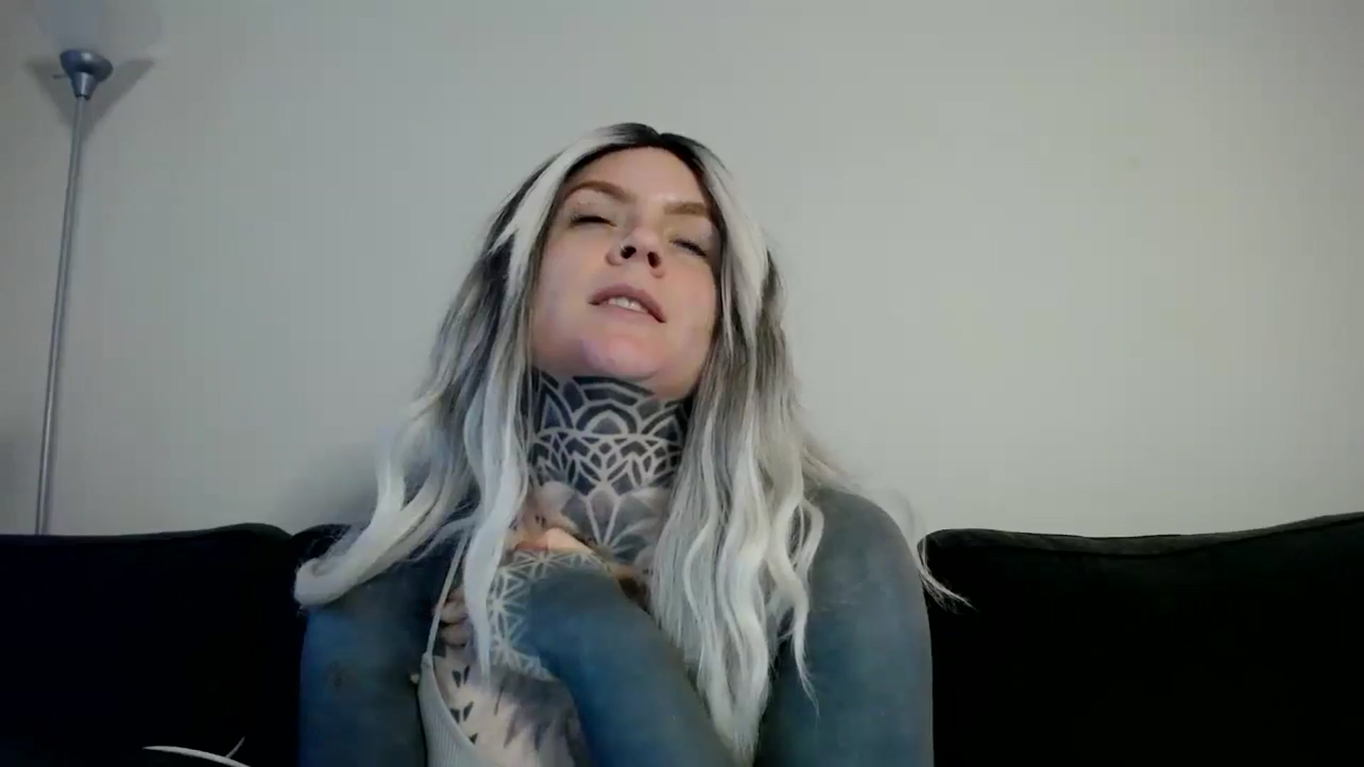 Gallery image thumbnail from ViVerdure's myfreecams stream on, 01/26/2026, 03:03 image 2 of 20