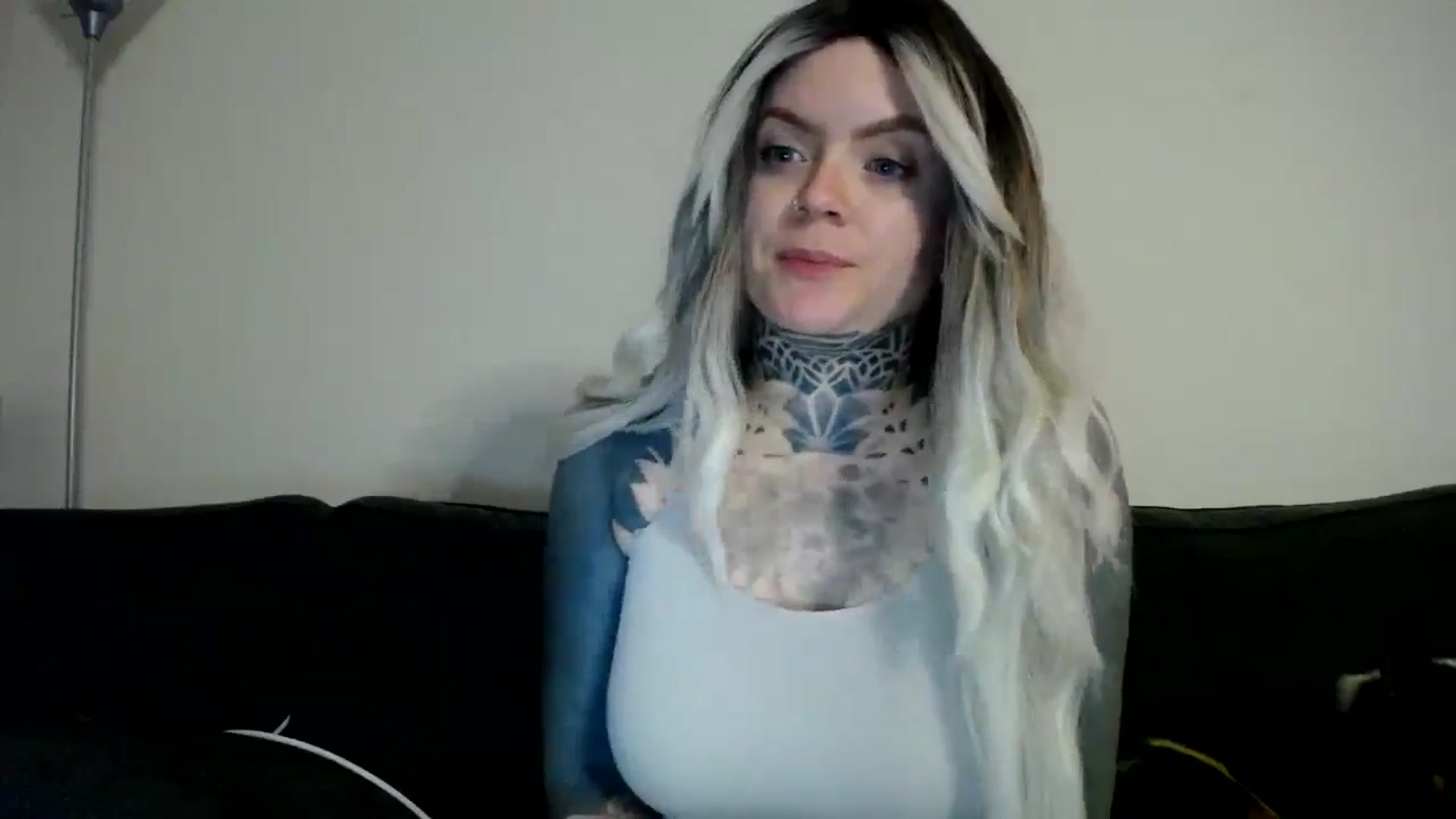 Gallery image thumbnail from ViVerdure's myfreecams stream on, 01/26/2026, 03:03 image 8 of 20
