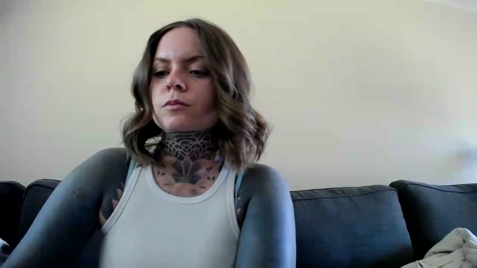 Gallery image thumbnail from ViVerdure's myfreecams stream on, 06/01/2026, 01:55 image 3 of 20