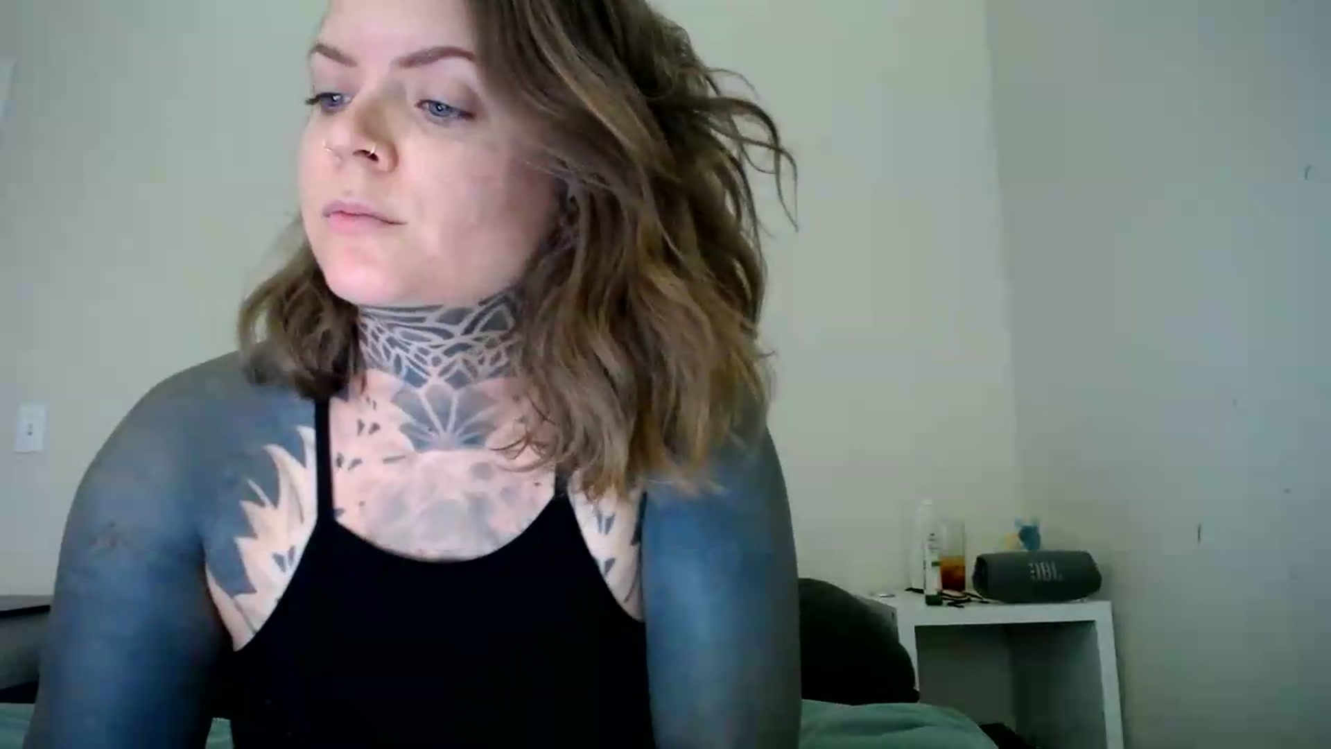 Gallery image thumbnail from ViVerdure's myfreecams stream on, 06/20/2026, 20:01 image 17 of 20