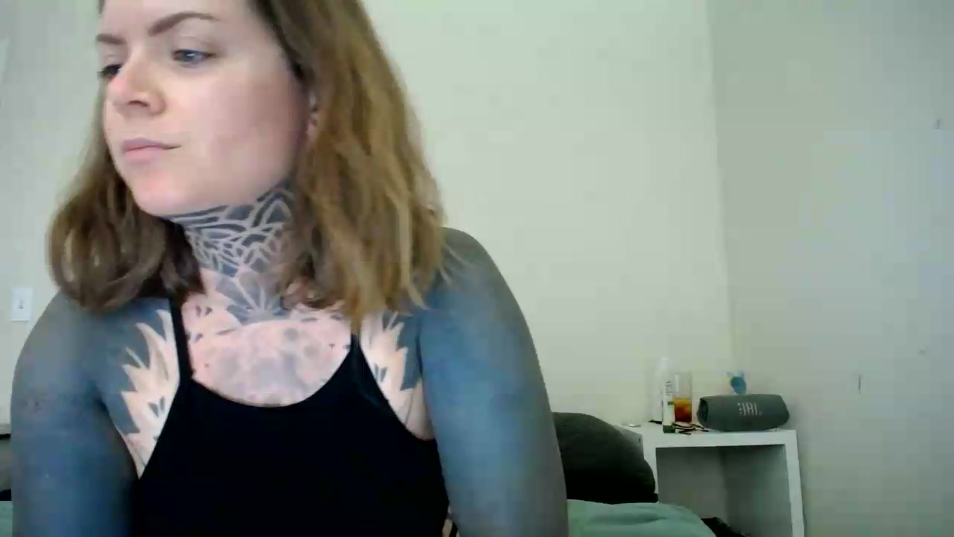 Gallery image thumbnail from ViVerdure's myfreecams stream on, 06/20/2026, 20:01 image 19 of 20