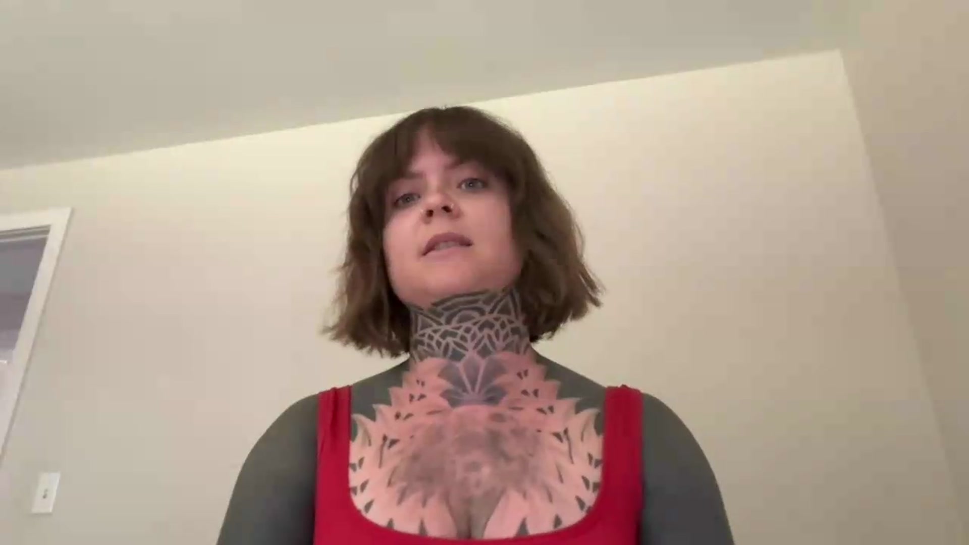 Gallery image thumbnail from ViVerdure's myfreecams stream on, 06/22/2026, 01:26 image 3 of 20