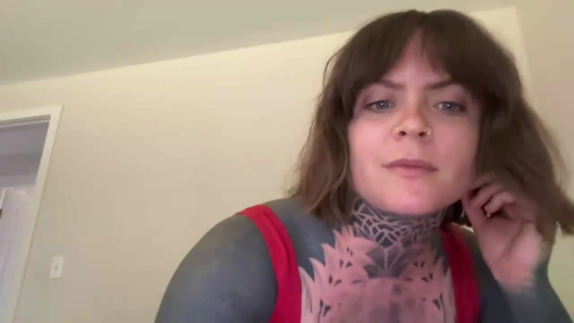 Gallery image thumbnail from ViVerdure's myfreecams stream on, 06/22/2026, 01:26 image 17 of 20