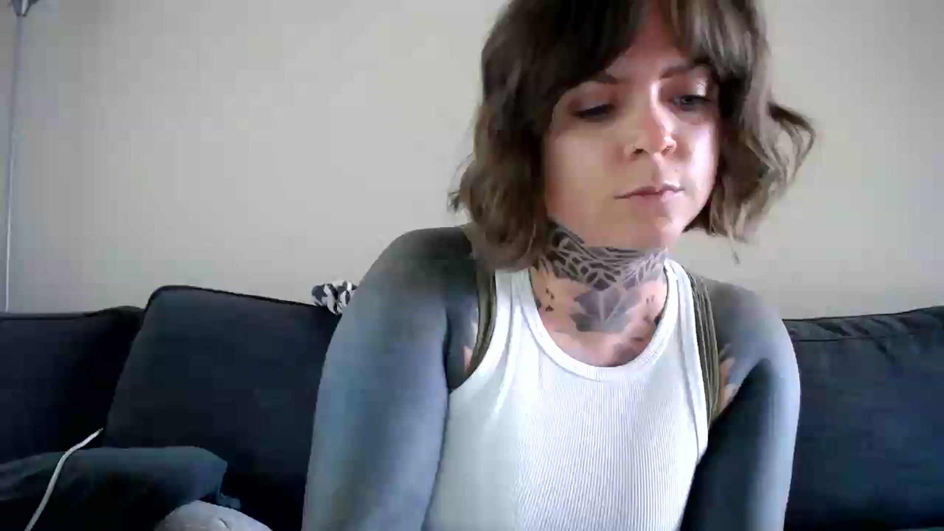Gallery image thumbnail from ViVerdure's myfreecams stream on, 06/25/2026, 03:24 image 1 of 20