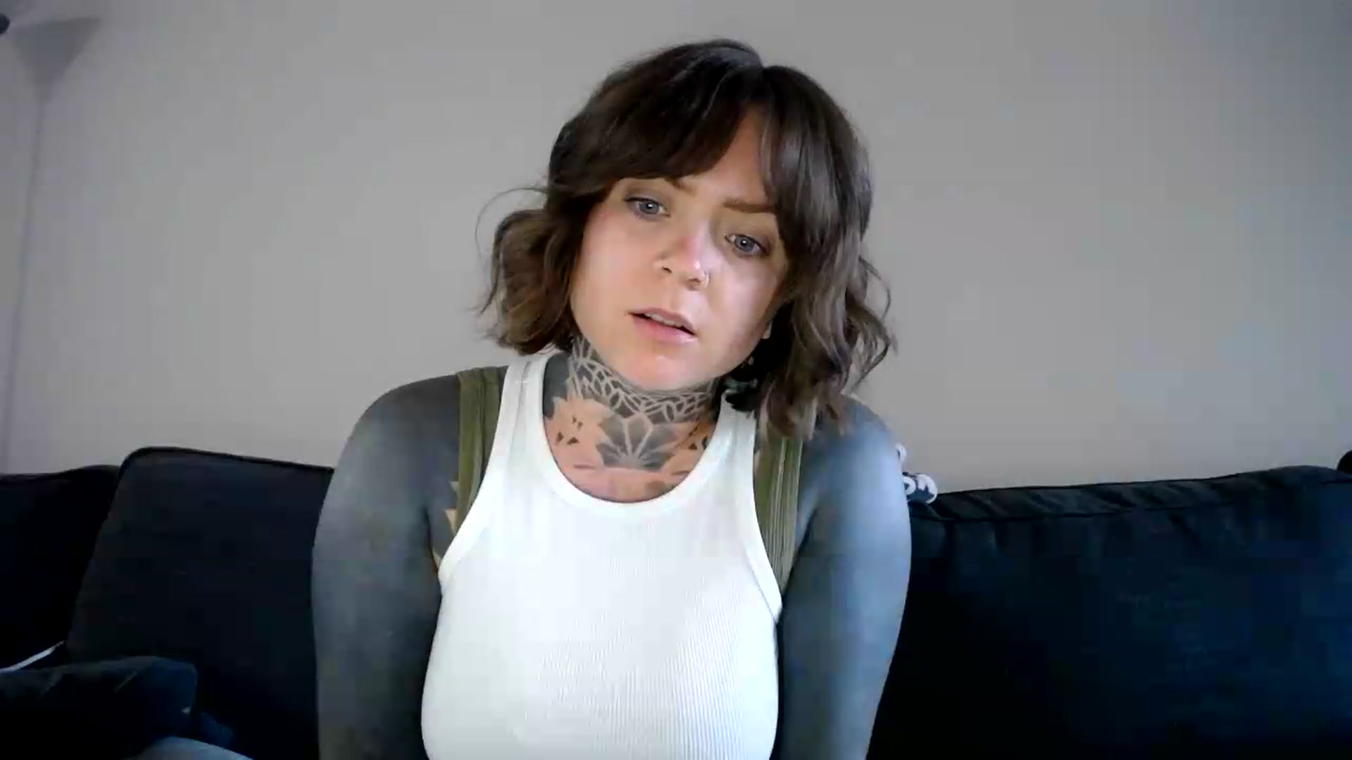 Gallery image thumbnail from ViVerdure's myfreecams stream on, 06/25/2026, 03:24 image 20 of 20