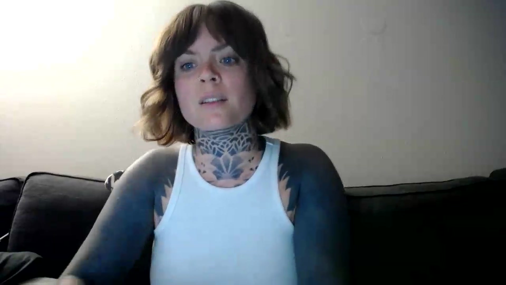 Gallery image thumbnail from ViVerdure's myfreecams stream on, 06/25/2026, 04:36 image 17 of 20