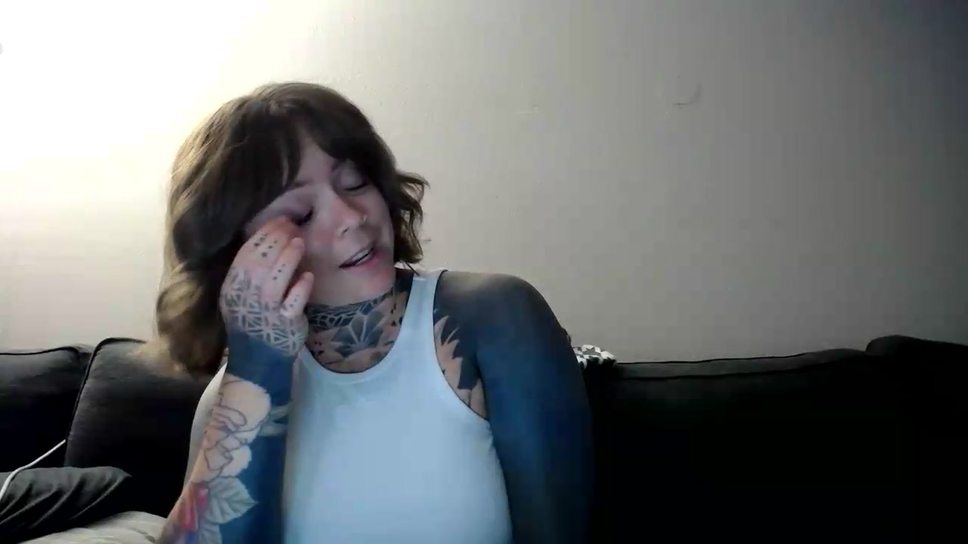 Gallery image thumbnail from ViVerdure's myfreecams stream on, 06/25/2026, 04:36 image 8 of 20