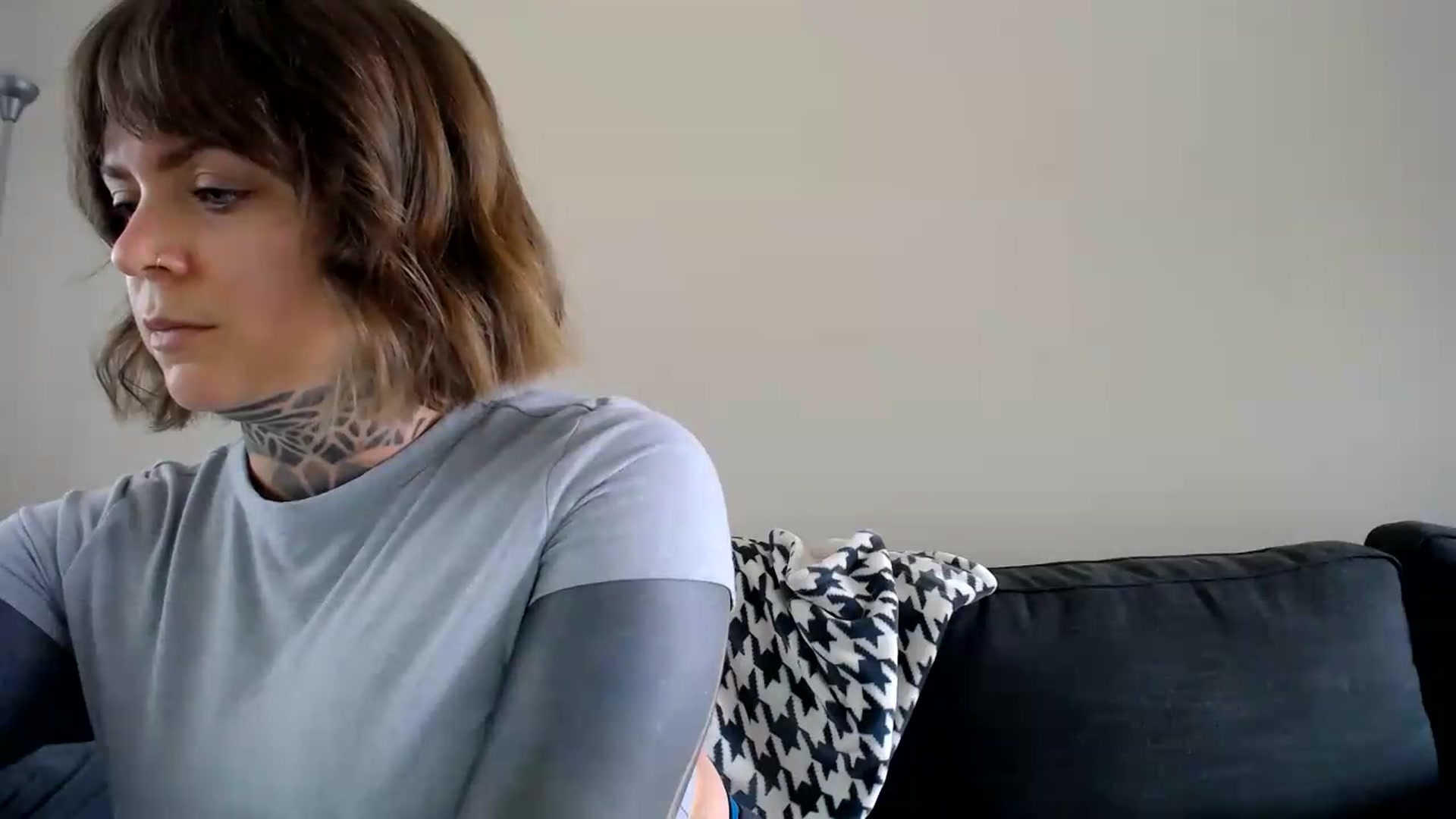 Gallery image thumbnail from ViVerdure's myfreecams stream on, 06/25/2026, 19:04 image 13 of 20