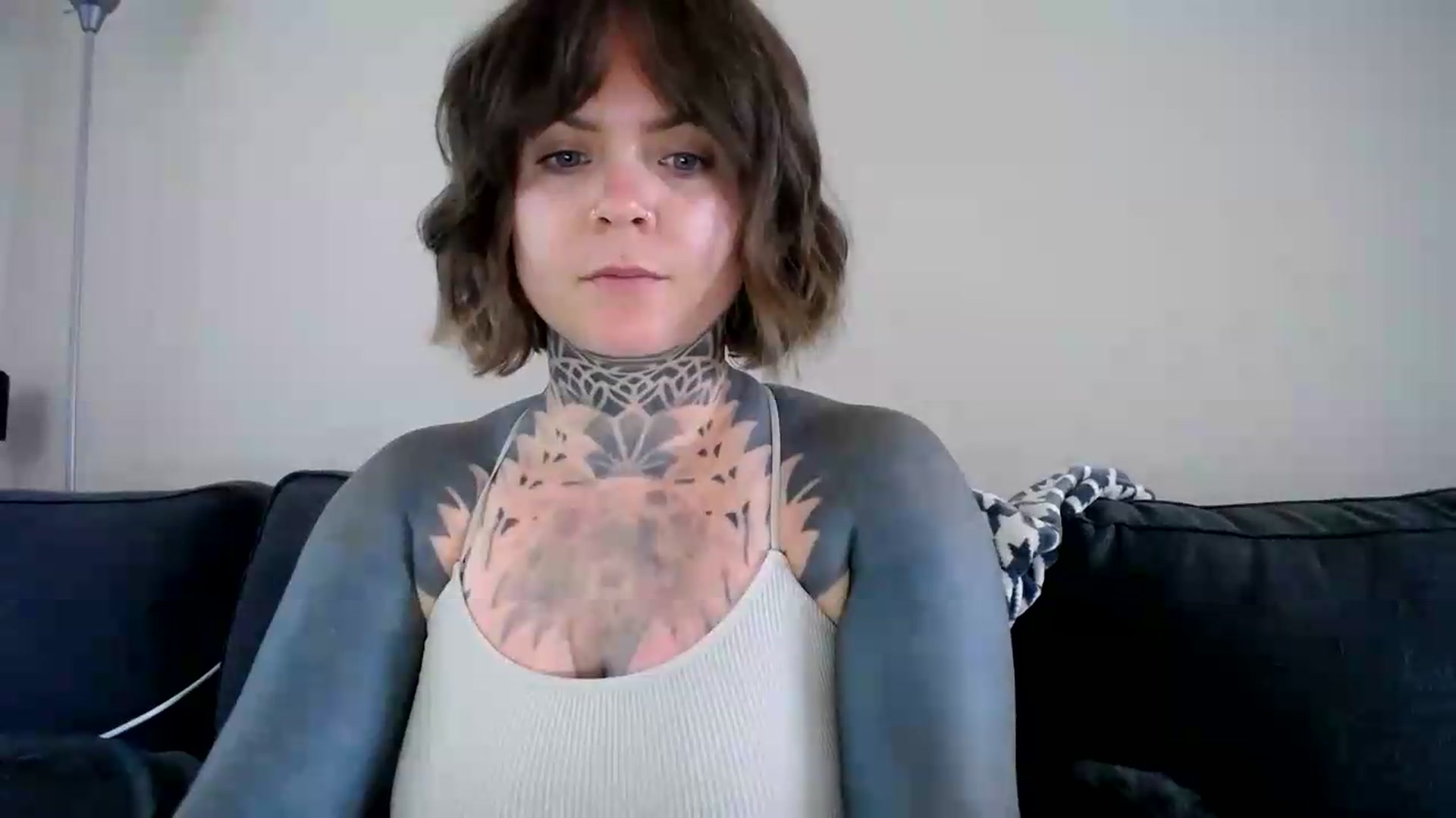 Gallery image thumbnail from ViVerdure's myfreecams stream on, 06/28/2026, 02:16 image 19 of 20