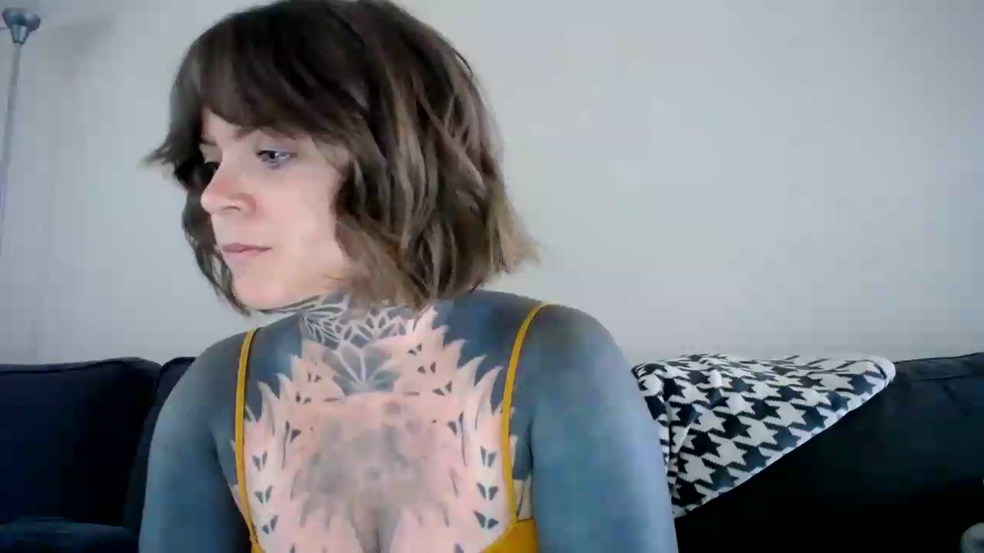 Gallery image thumbnail from ViVerdure's myfreecams stream on, 06/29/2026, 03:17 image 14 of 20
