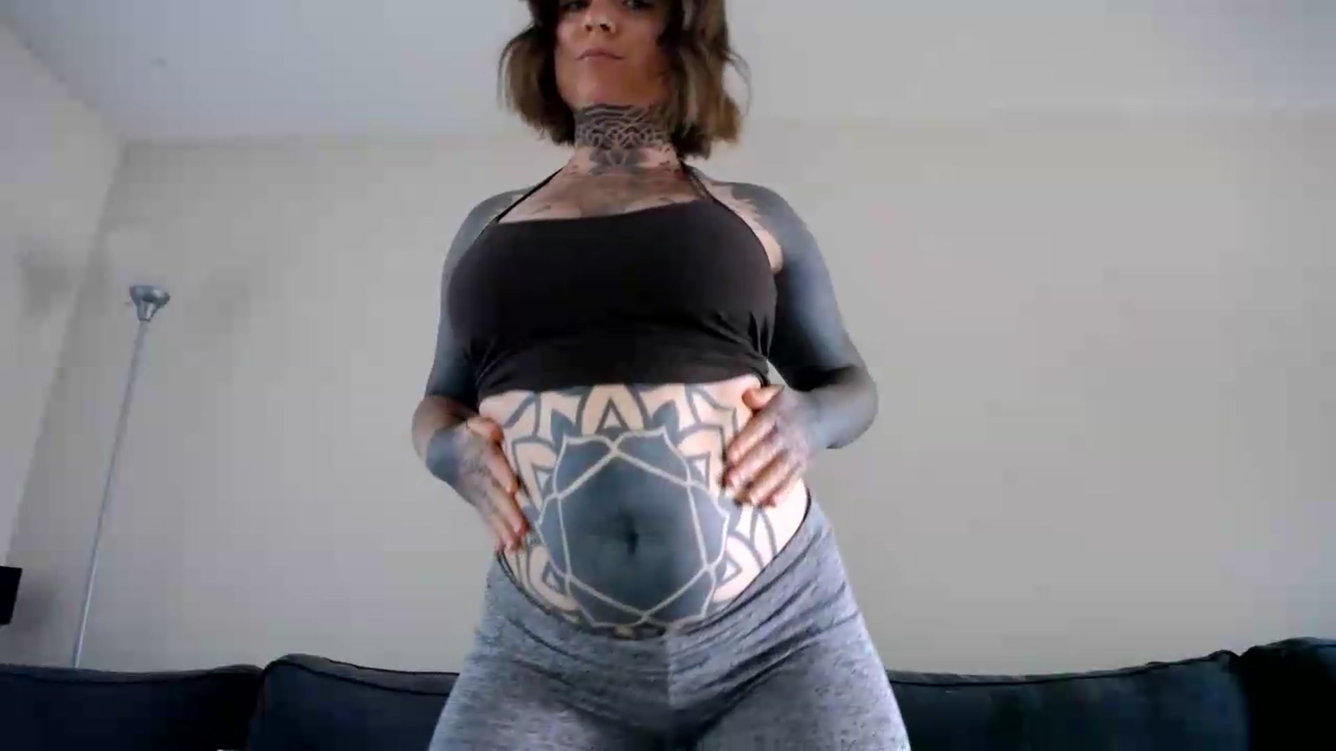 Gallery image thumbnail from ViVerdure's myfreecams stream on, 07/12/2026, 02:12 image 16 of 20