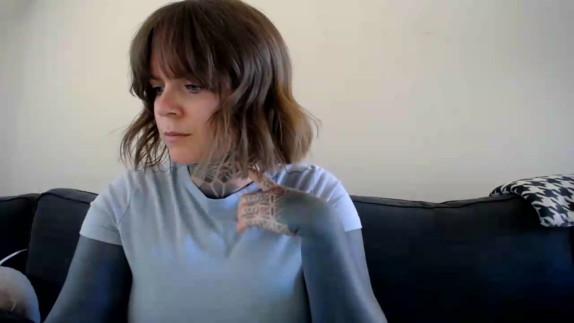 Gallery image thumbnail from ViVerdure's myfreecams stream on, 07/12/2026, 21:56 image 12 of 20