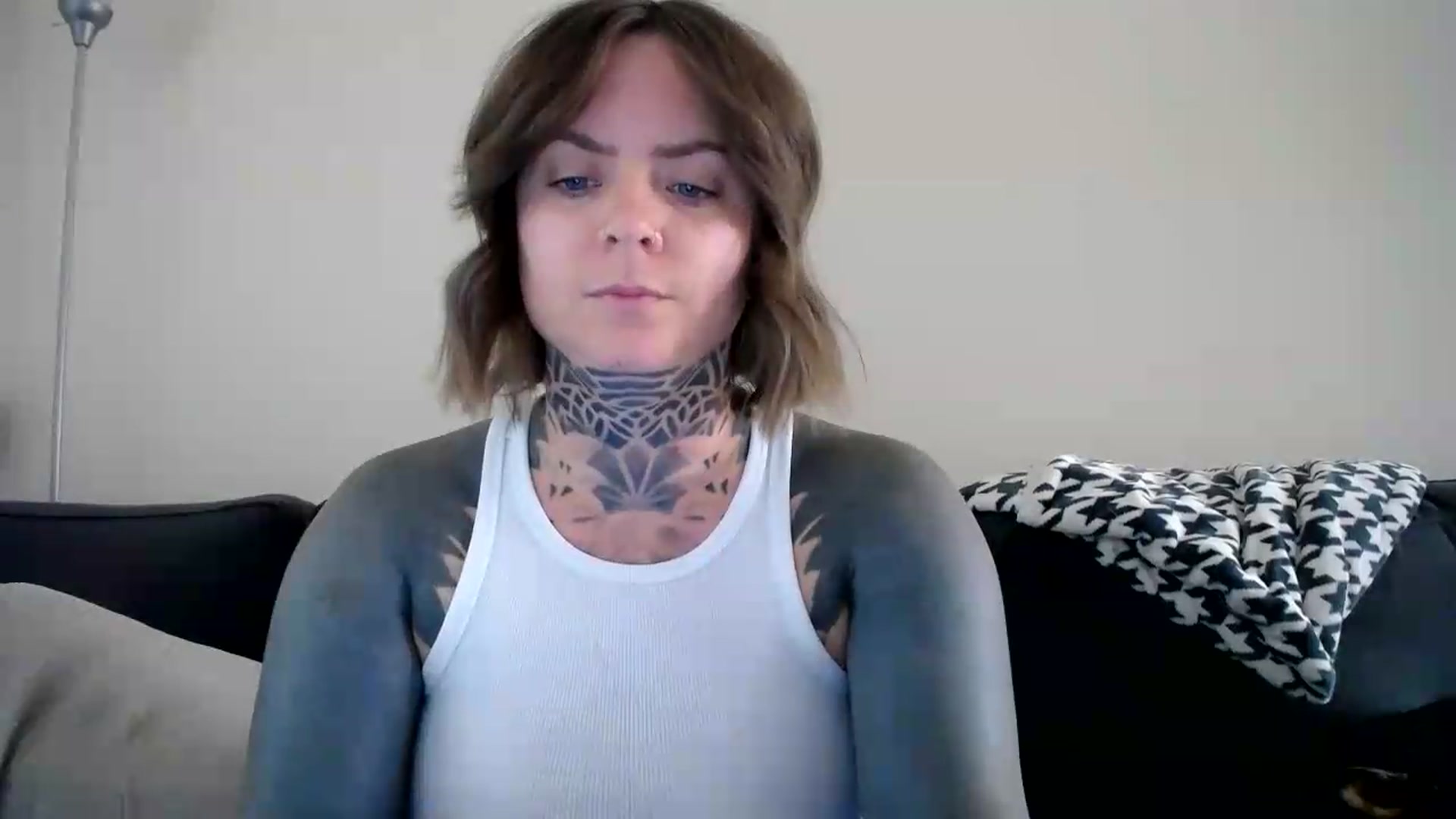 Gallery image thumbnail from ViVerdure's myfreecams stream on, 08/06/2026, 02:02 image 11 of 20
