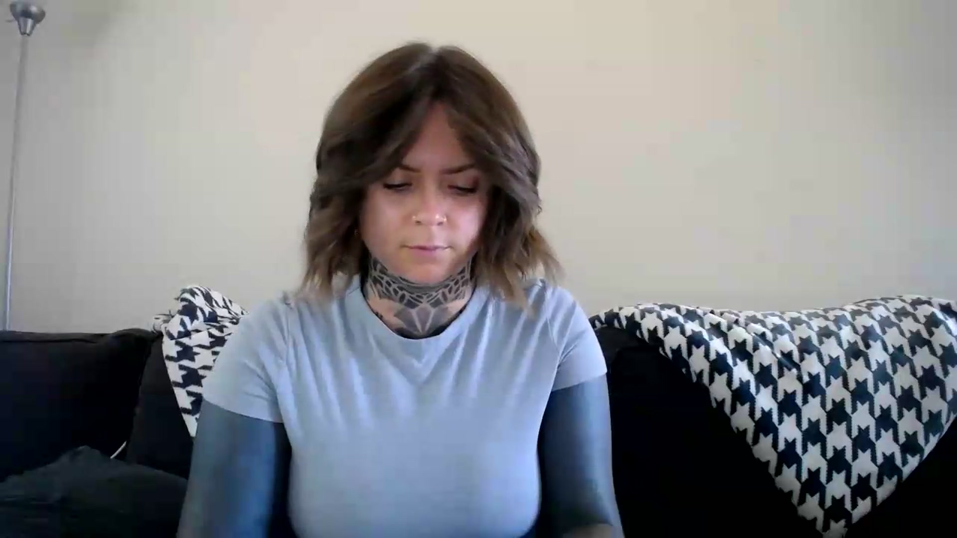 Gallery image thumbnail from ViVerdure's myfreecams stream on, 08/08/2026, 01:32 image 18 of 20
