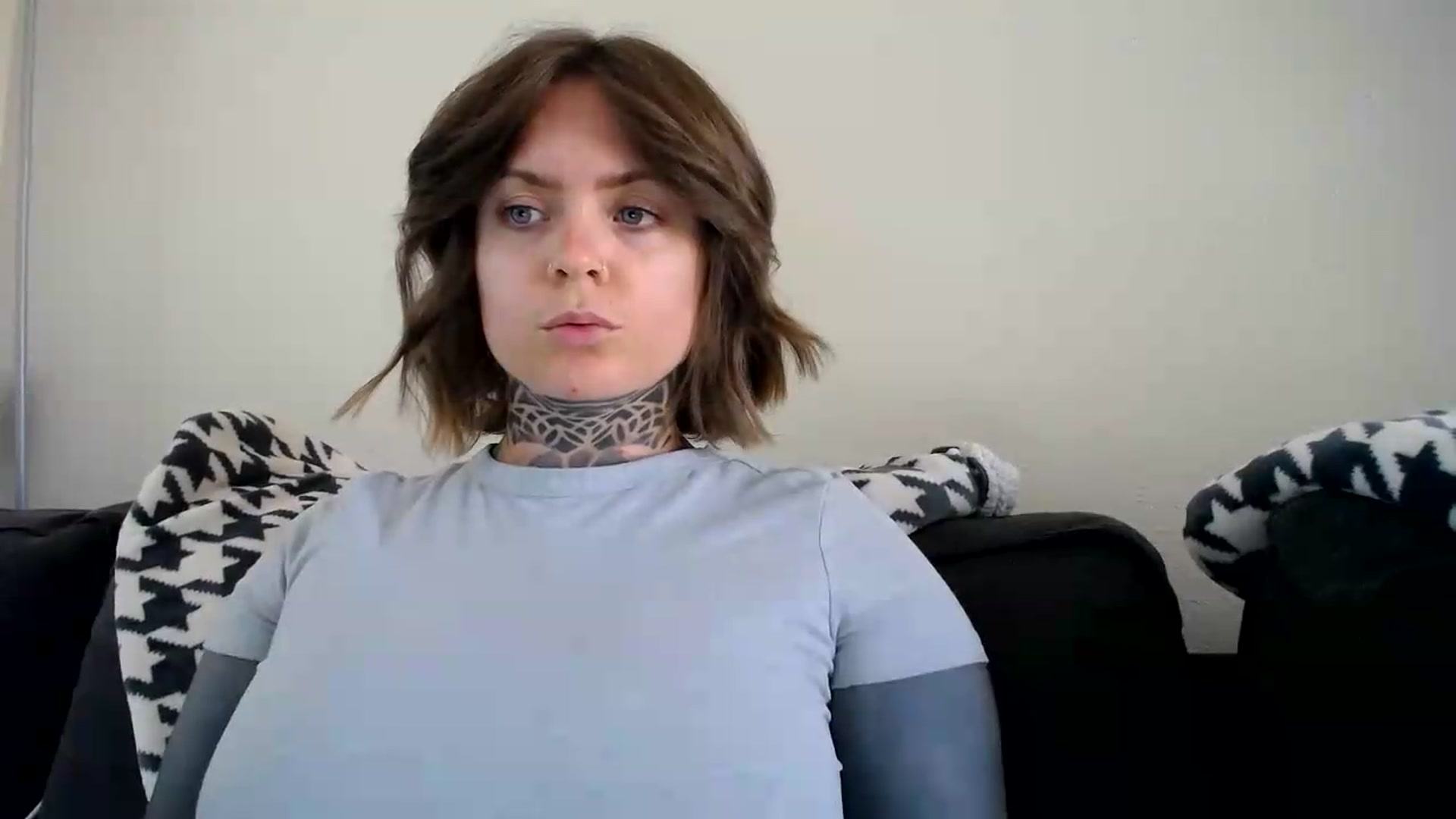 Gallery image thumbnail from ViVerdure's myfreecams stream on, 08/08/2026, 01:32 image 6 of 20