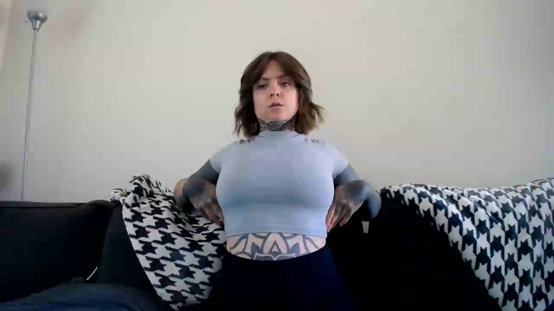 Gallery image thumbnail from ViVerdure's myfreecams stream on, 08/08/2026, 01:32 image 10 of 20