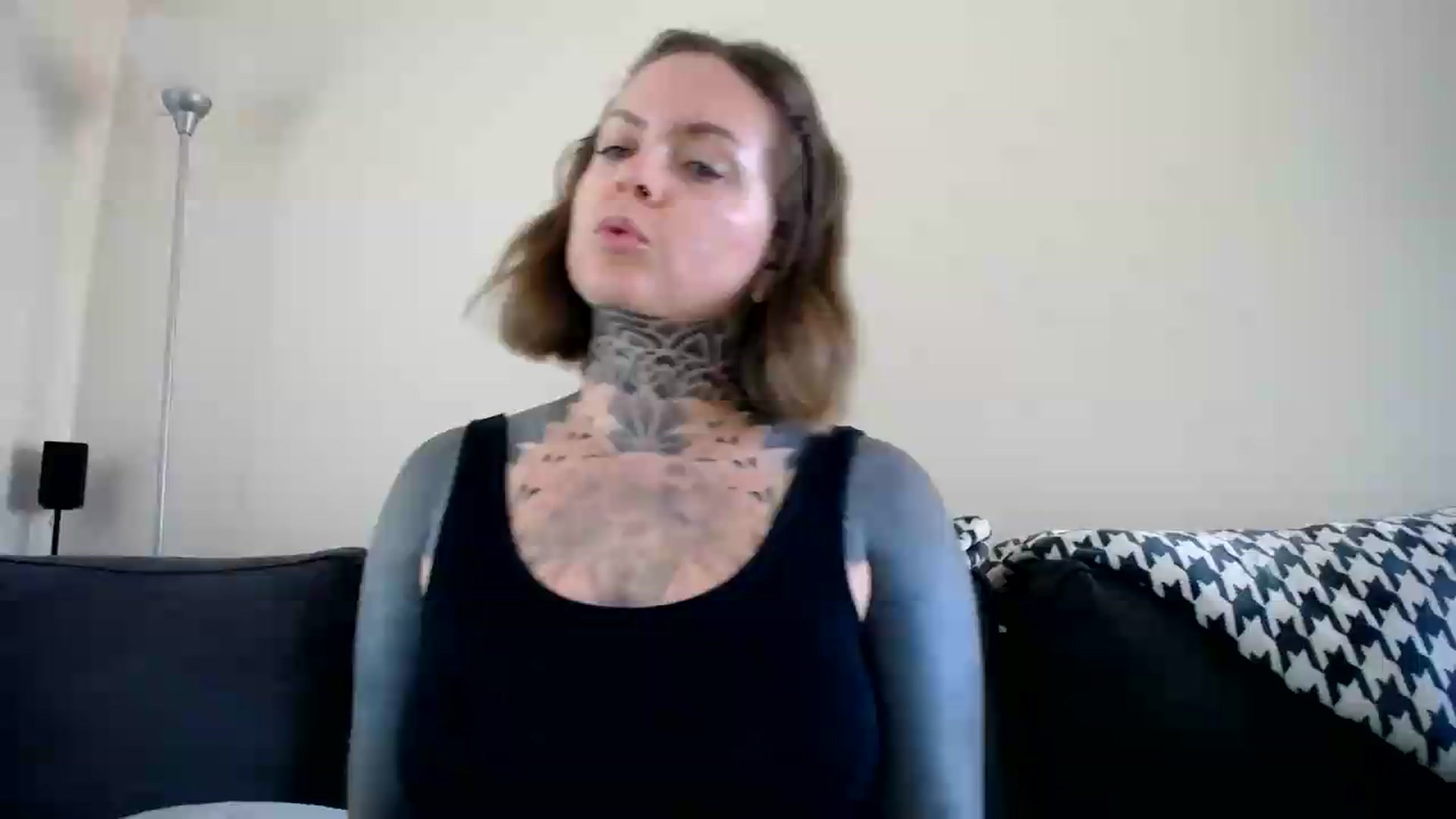 Gallery image thumbnail from ViVerdure's myfreecams stream on, 08/17/2026, 02:02 image 11 of 20
