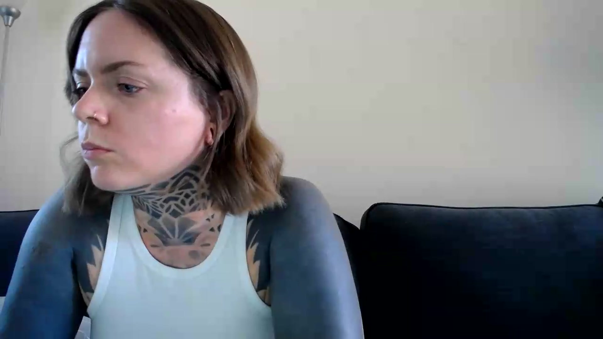 Gallery image thumbnail from ViVerdure's myfreecams stream on, 08/21/2026, 24:20 image 19 of 20