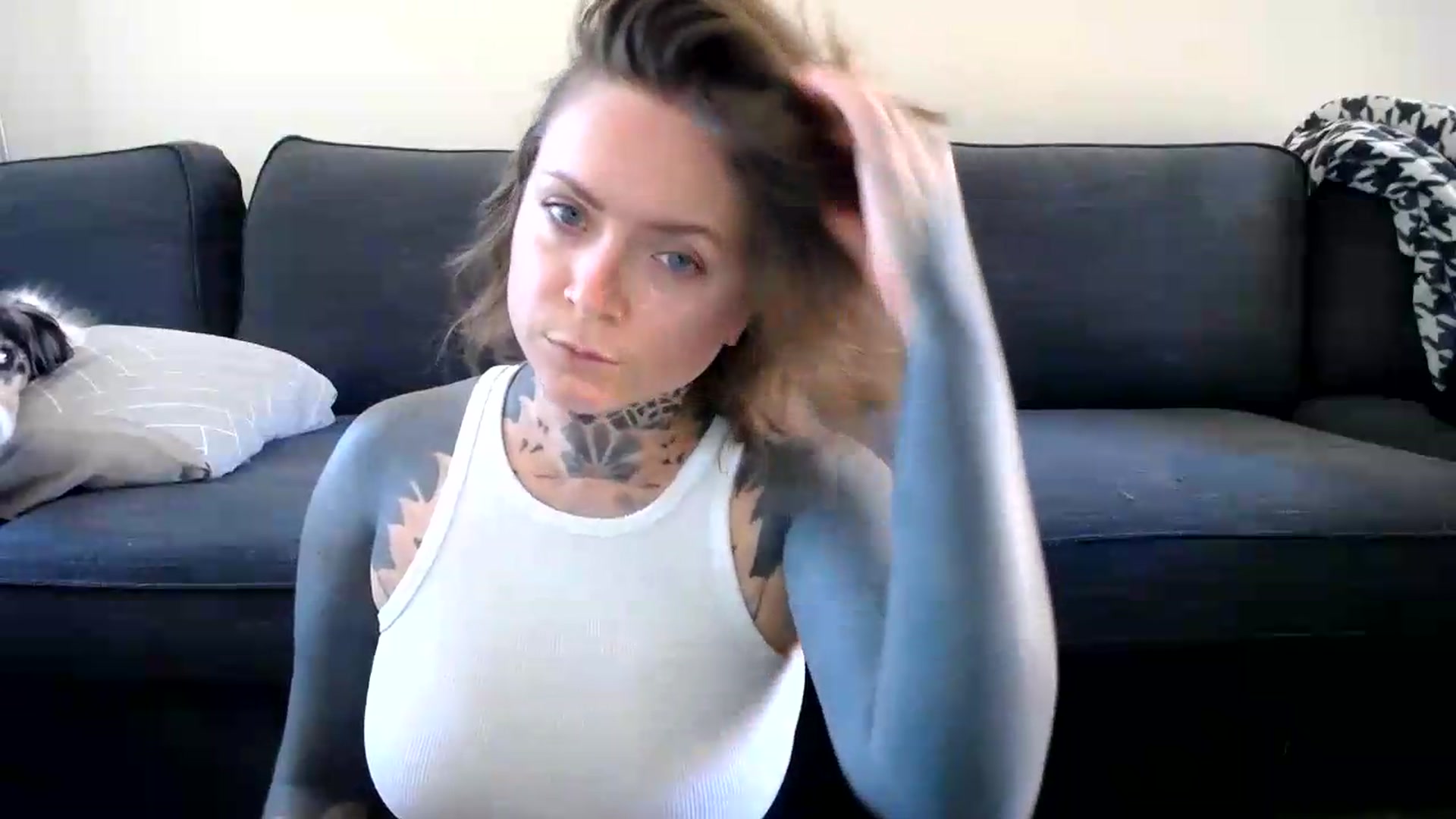 Gallery image thumbnail from ViVerdure's myfreecams stream on, 08/21/2026, 24:20 image 4 of 20