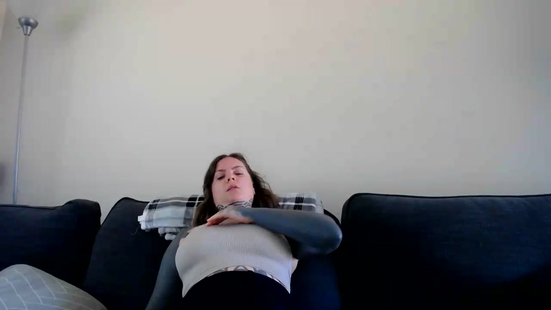 Gallery image thumbnail from ViVerdure's myfreecams stream on, 08/24/2026, 02:29 image 10 of 20