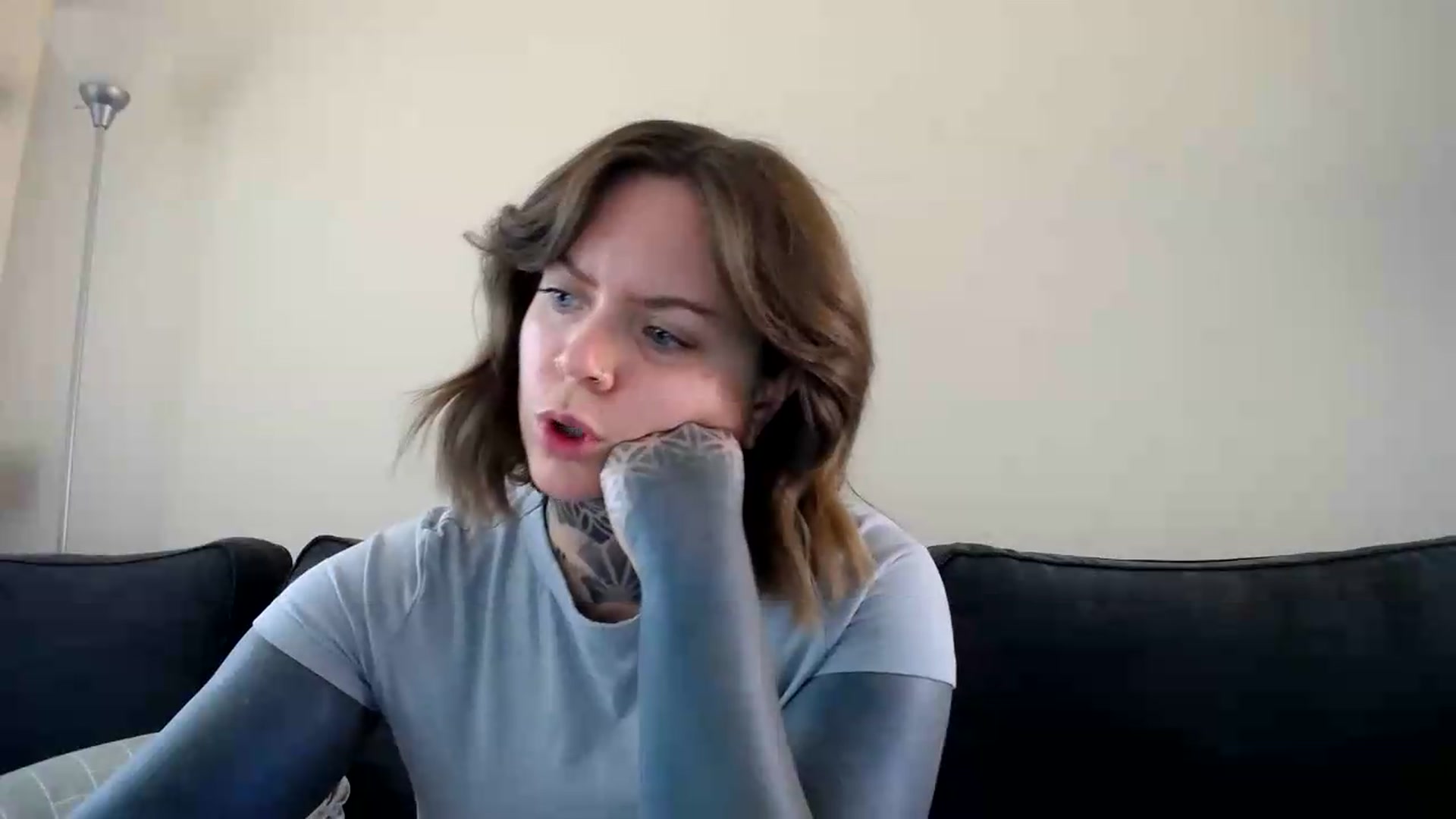 Gallery image thumbnail from ViVerdure's myfreecams stream on, 09/07/2026, 02:32 image 4 of 20