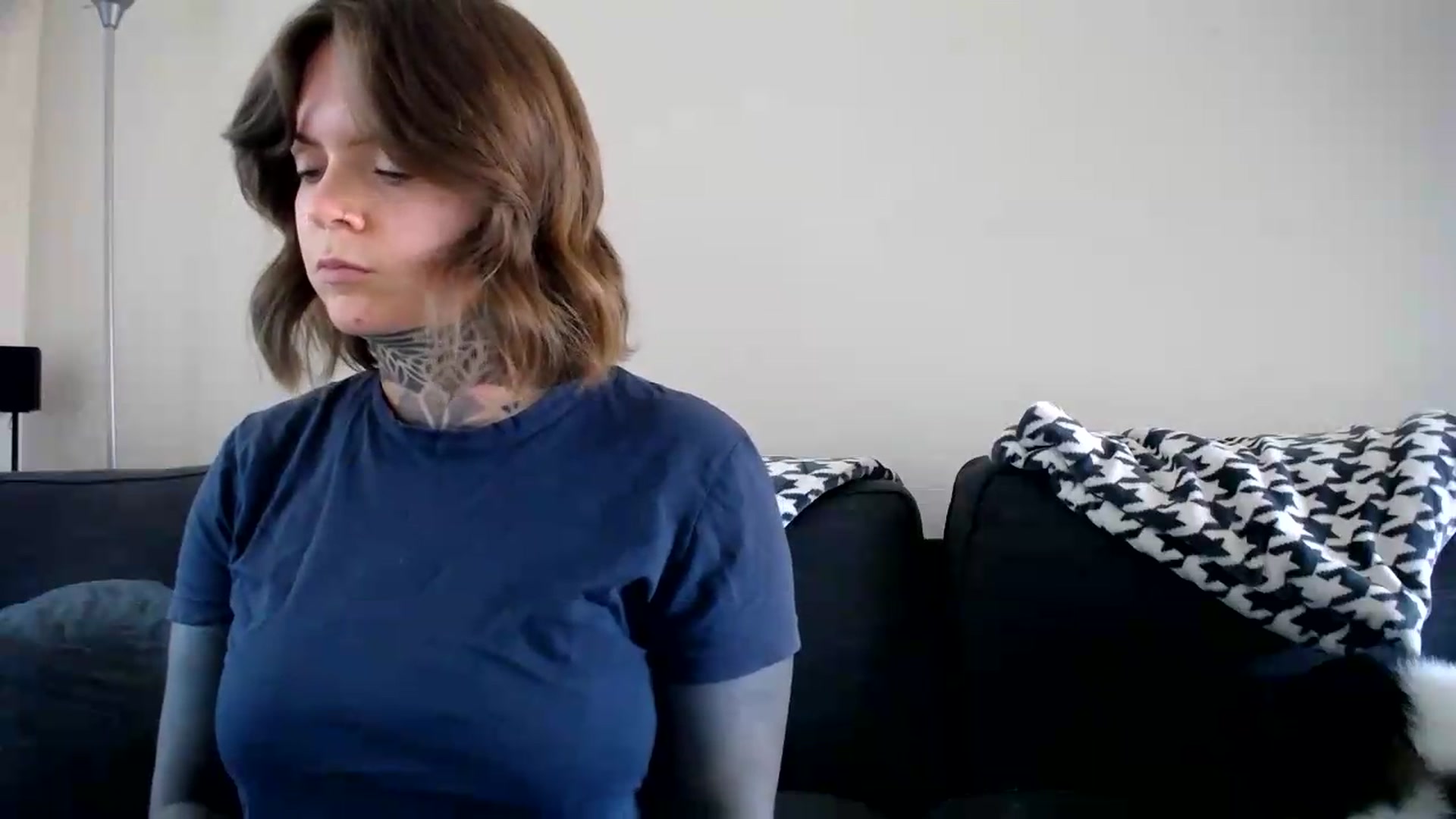 Gallery image thumbnail from ViVerdure's myfreecams stream on, 09/12/2026, 18:33 image 17 of 20