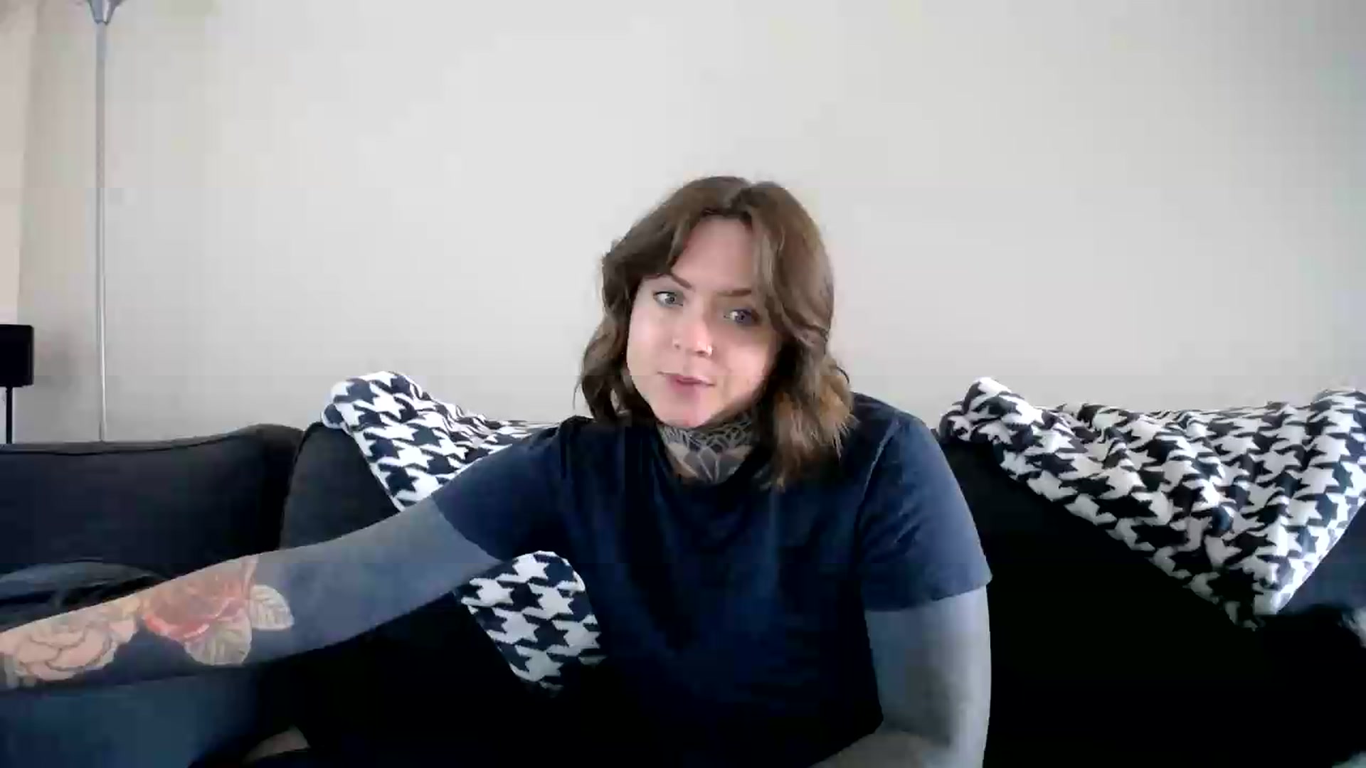 Gallery image thumbnail from ViVerdure's myfreecams stream on, 09/12/2026, 18:33 image 1 of 20