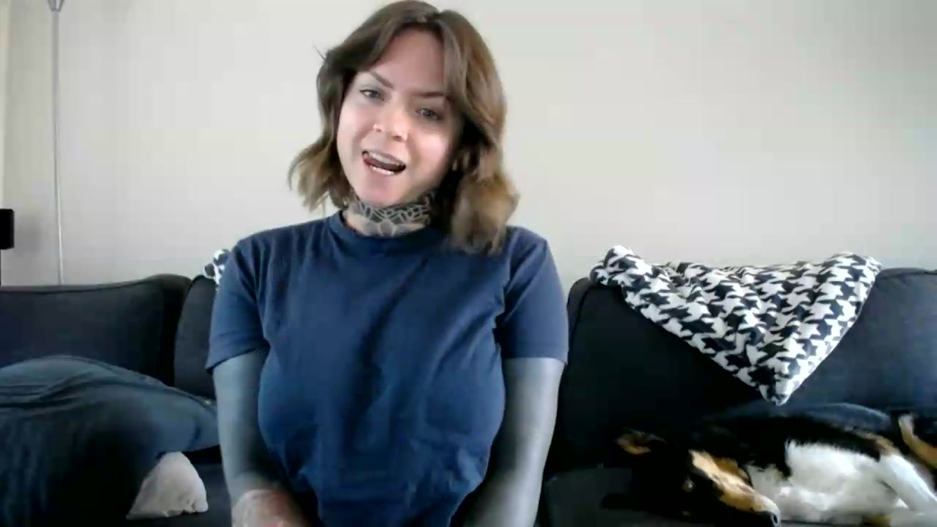Gallery image thumbnail from ViVerdure's myfreecams stream on, 09/12/2026, 18:33 image 8 of 20