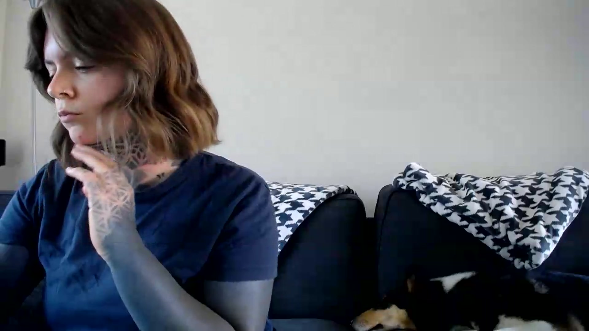Gallery image thumbnail from ViVerdure's myfreecams stream on, 09/12/2026, 18:33 image 14 of 20