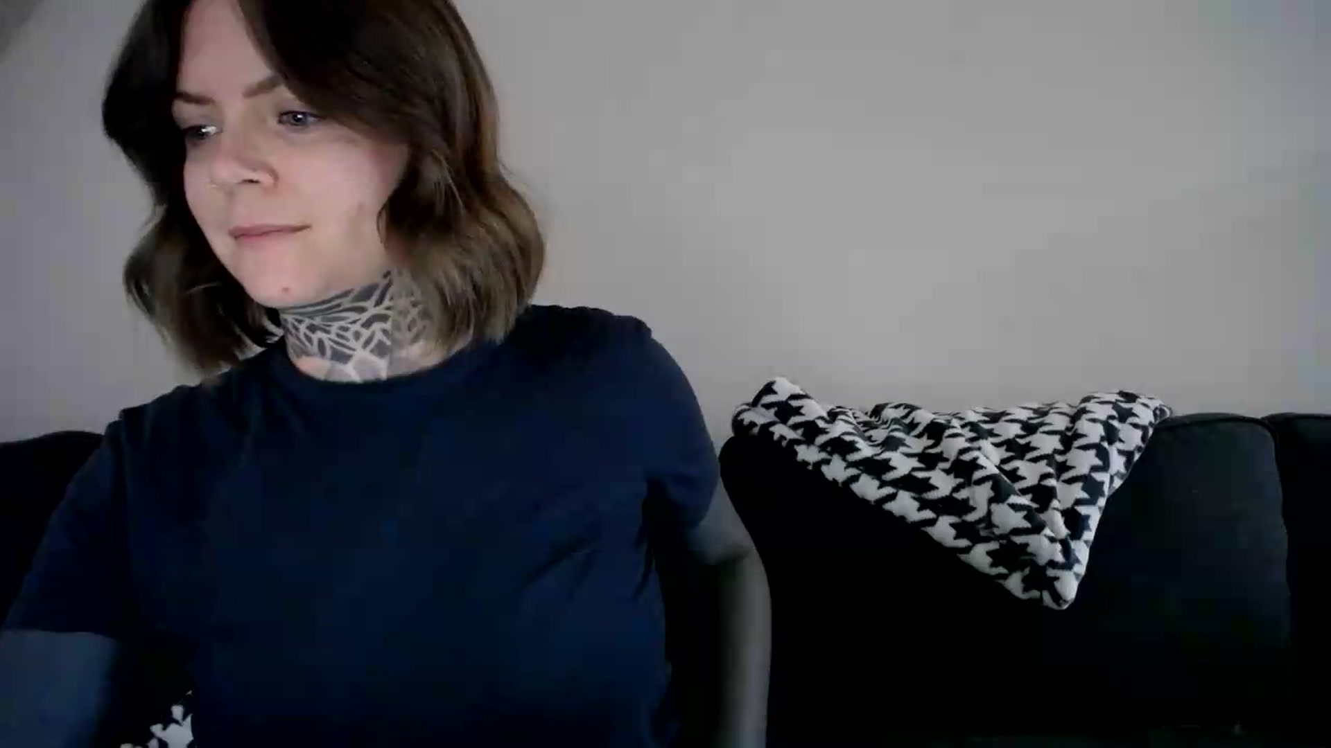 Gallery image thumbnail from ViVerdure's myfreecams stream on, 09/13/2026, 02:02 image 15 of 20
