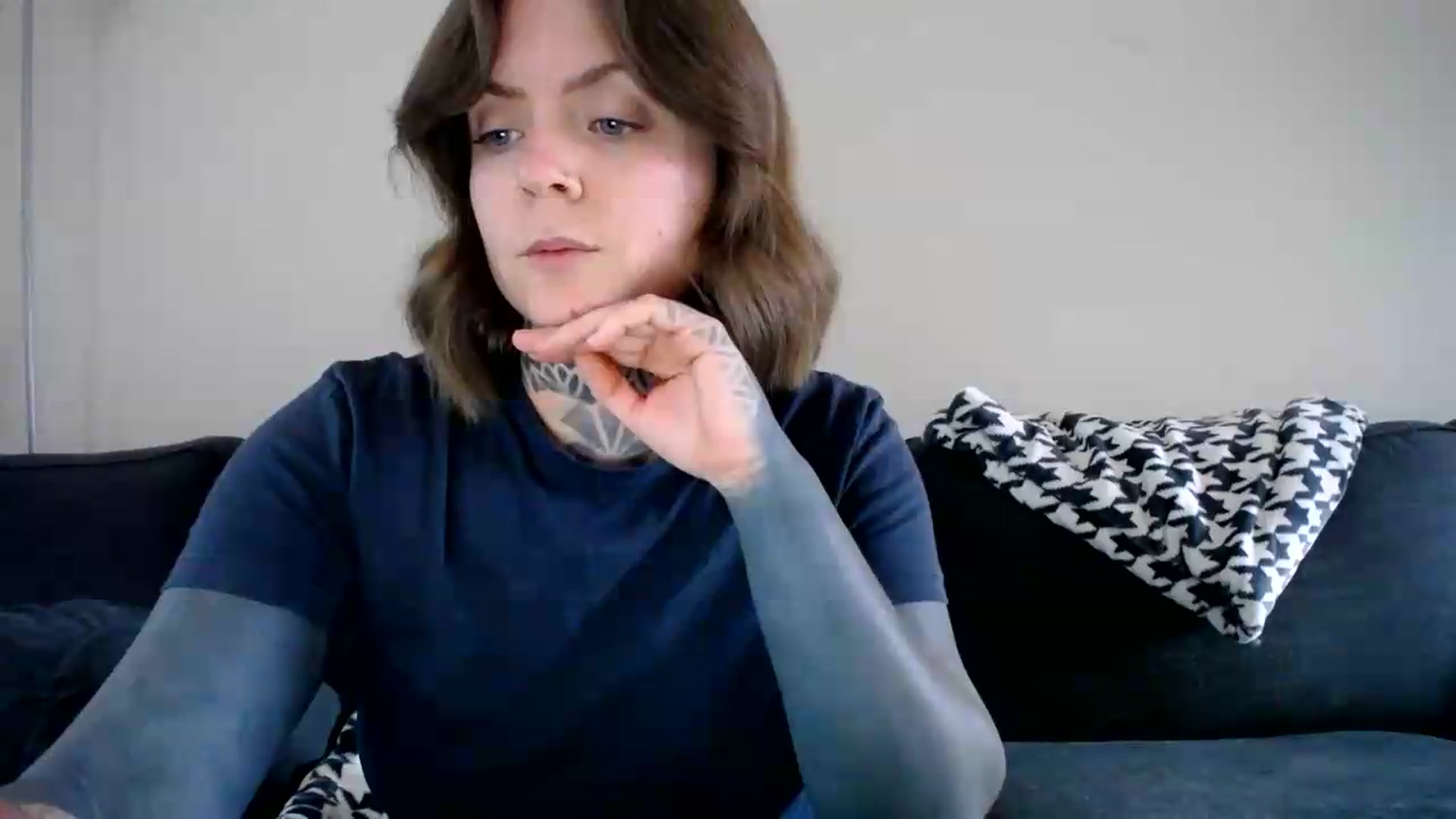 Gallery image thumbnail from ViVerdure's myfreecams stream on, 09/13/2026, 02:02 image 2 of 20