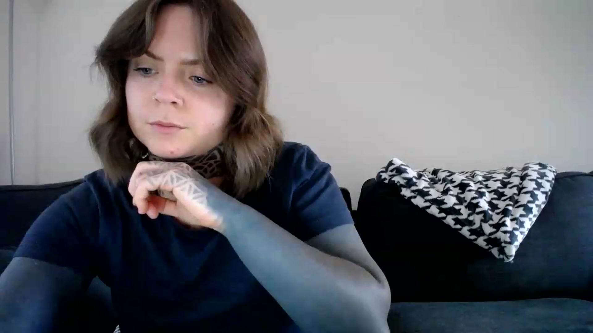 Gallery image thumbnail from ViVerdure's myfreecams stream on, 09/13/2026, 02:02 image 4 of 20