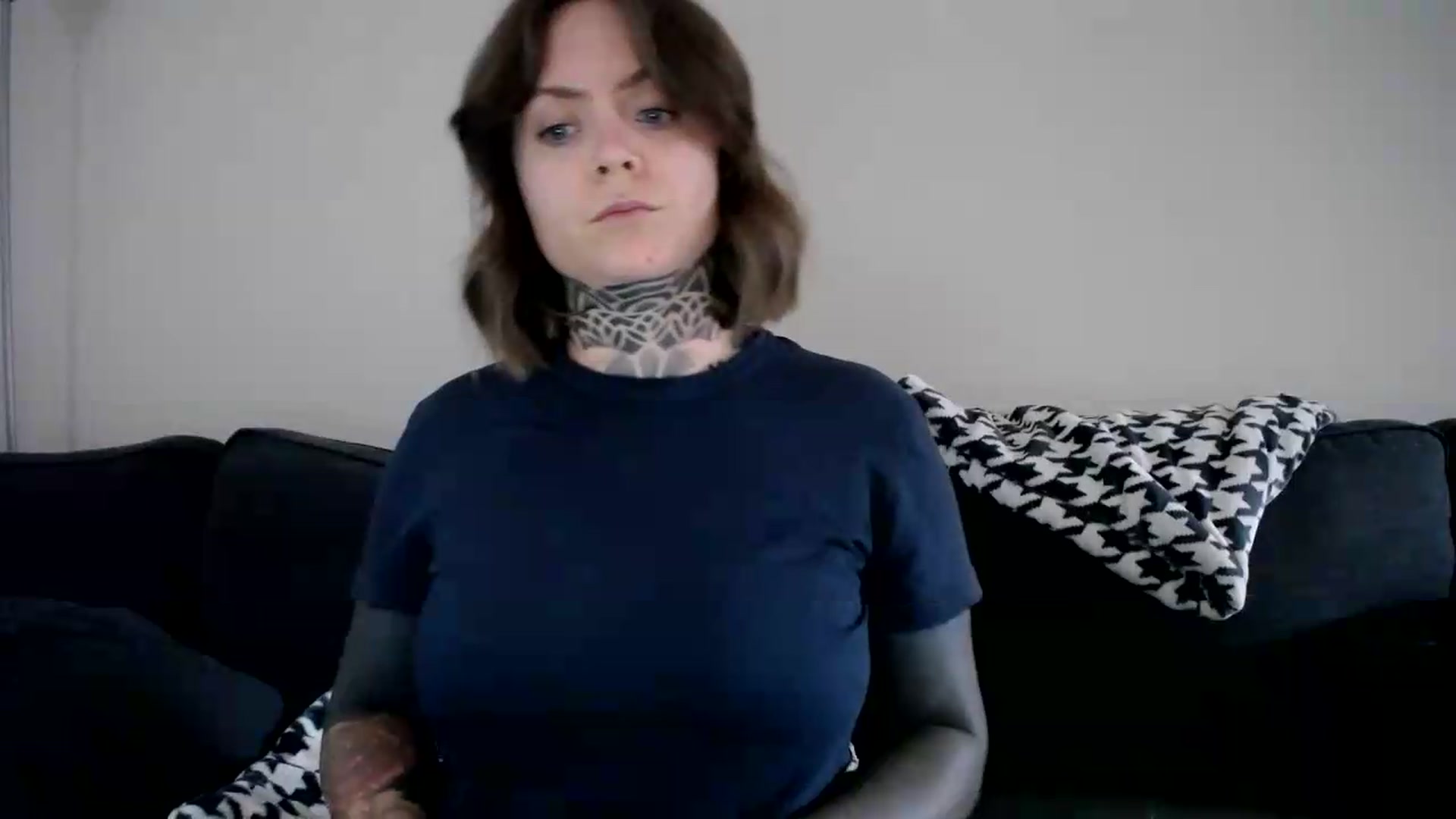 Gallery image thumbnail from ViVerdure's myfreecams stream on, 09/13/2026, 02:02 image 10 of 20