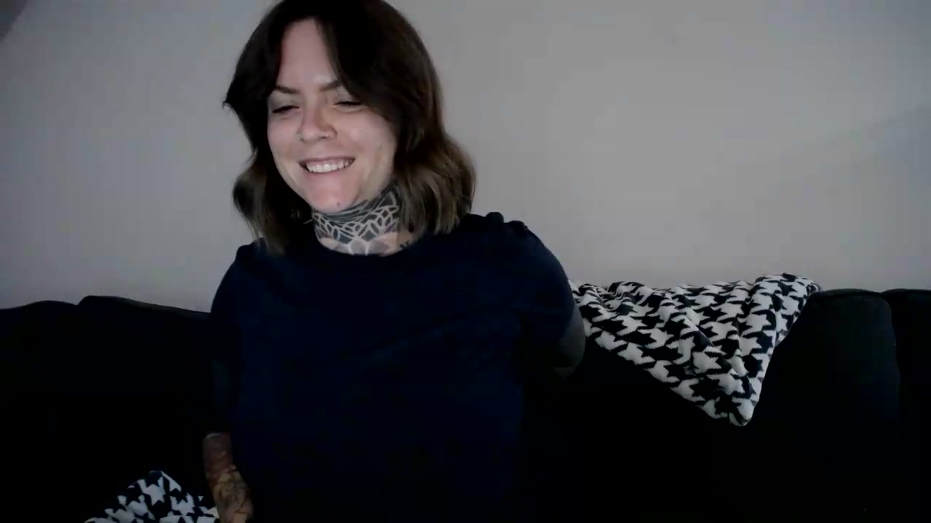 Gallery image thumbnail from ViVerdure's myfreecams stream on, 09/13/2026, 02:02 image 19 of 20