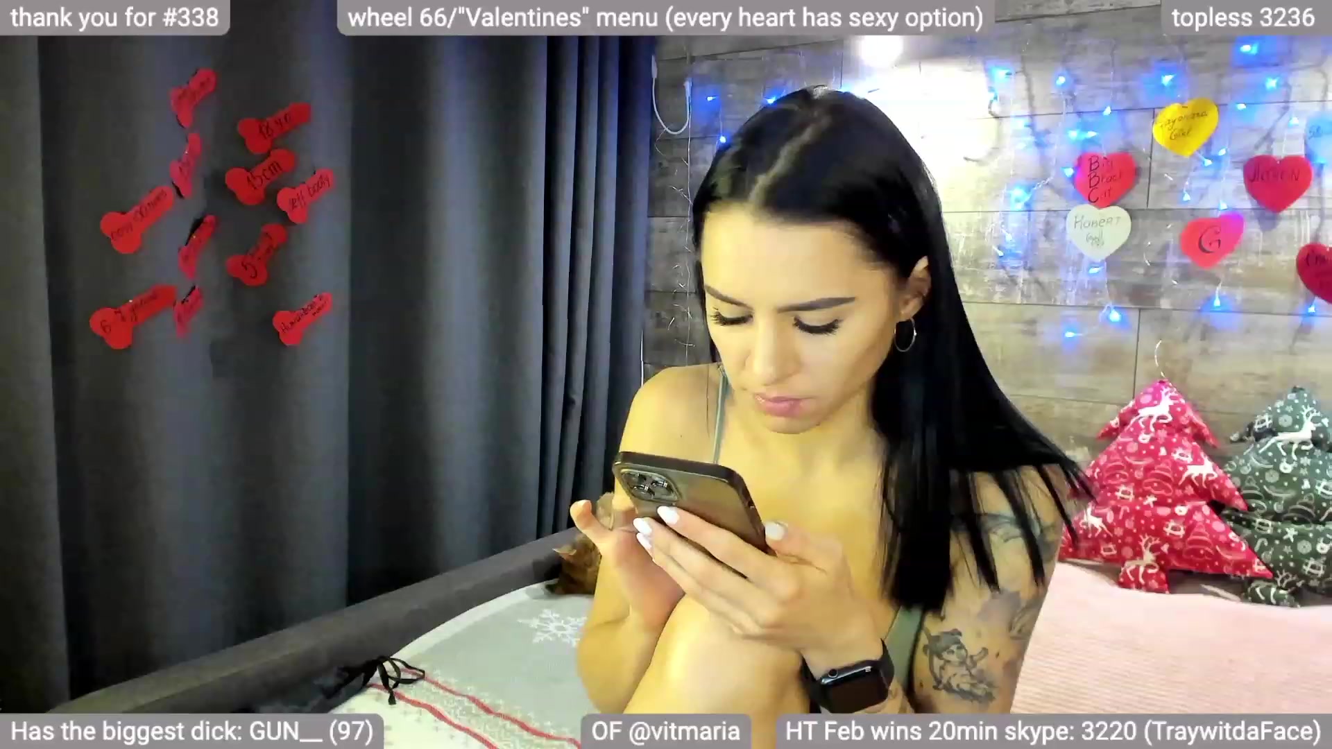 Gallery image thumbnail from ViViMaria's myfreecams stream on, 02/13/2023, 02:00 image 10 of 20