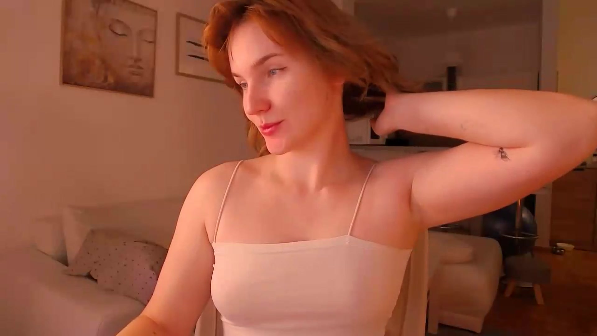 Gallery image thumbnail from Vi_Moore's myfreecams stream on, 09/17/2026, 17:31 image 5 of 20